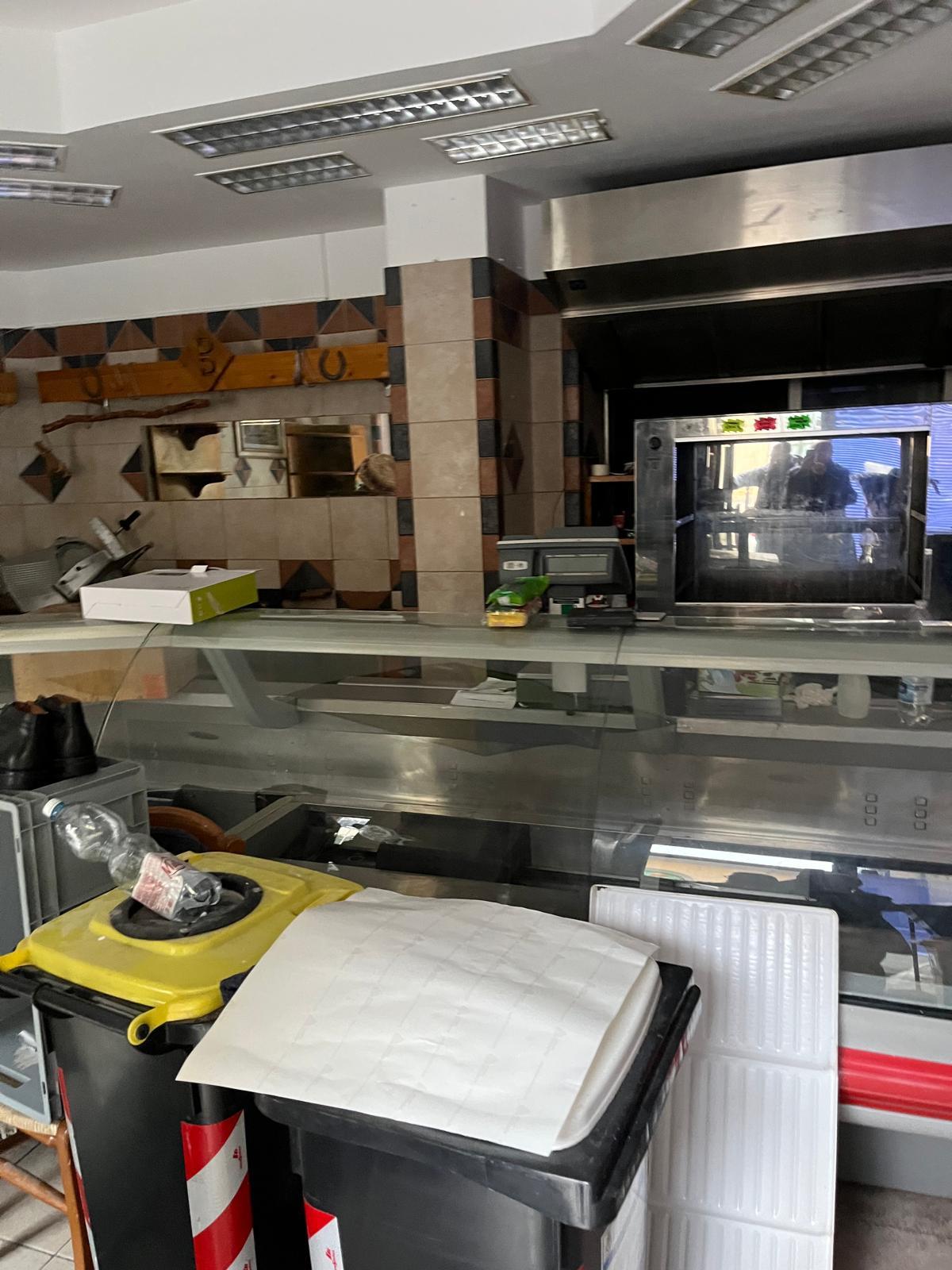 Locale commerciale in affitto a Livorno