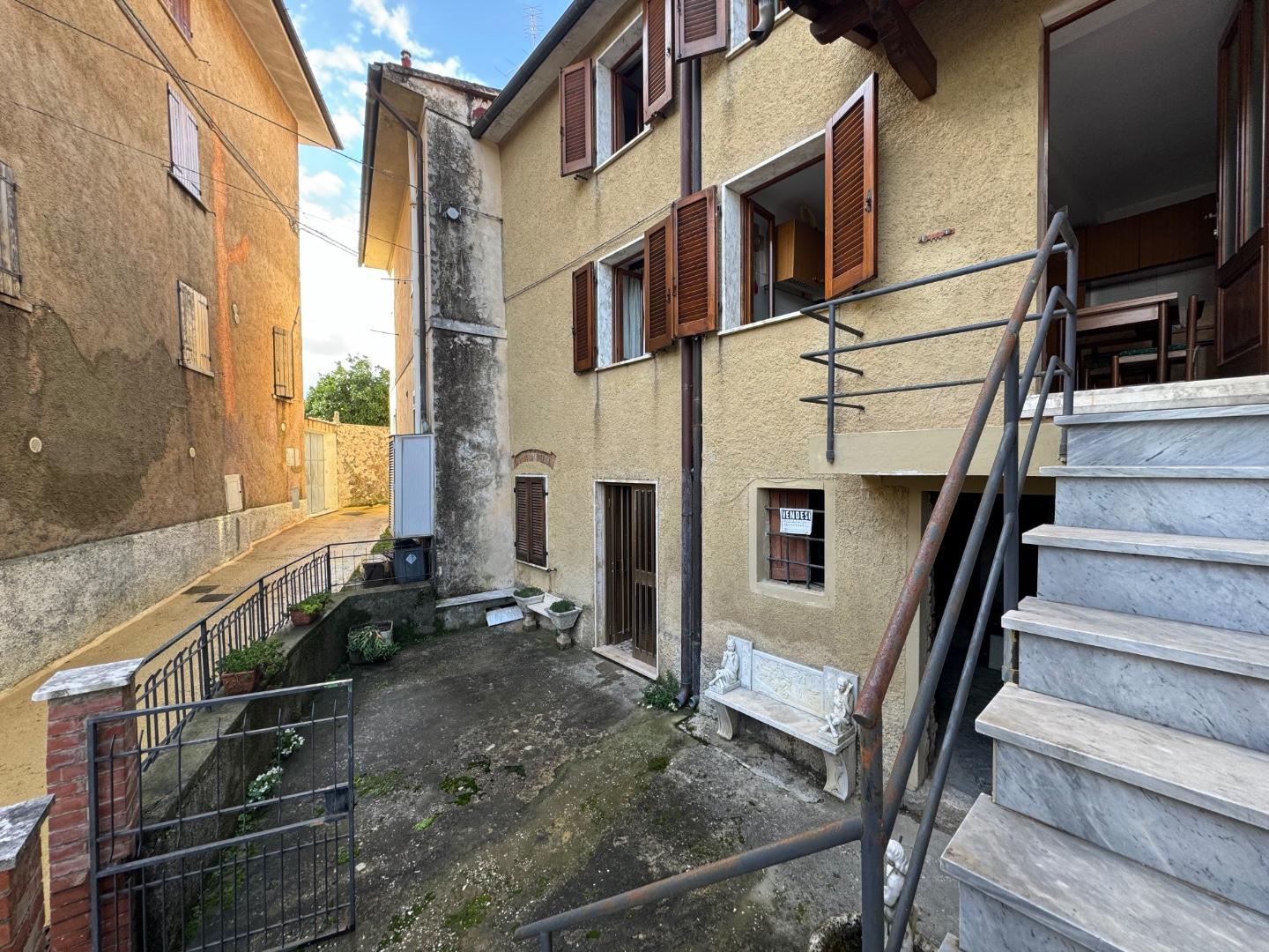 Casa indipendente con giardino, Pietrasanta capezzano