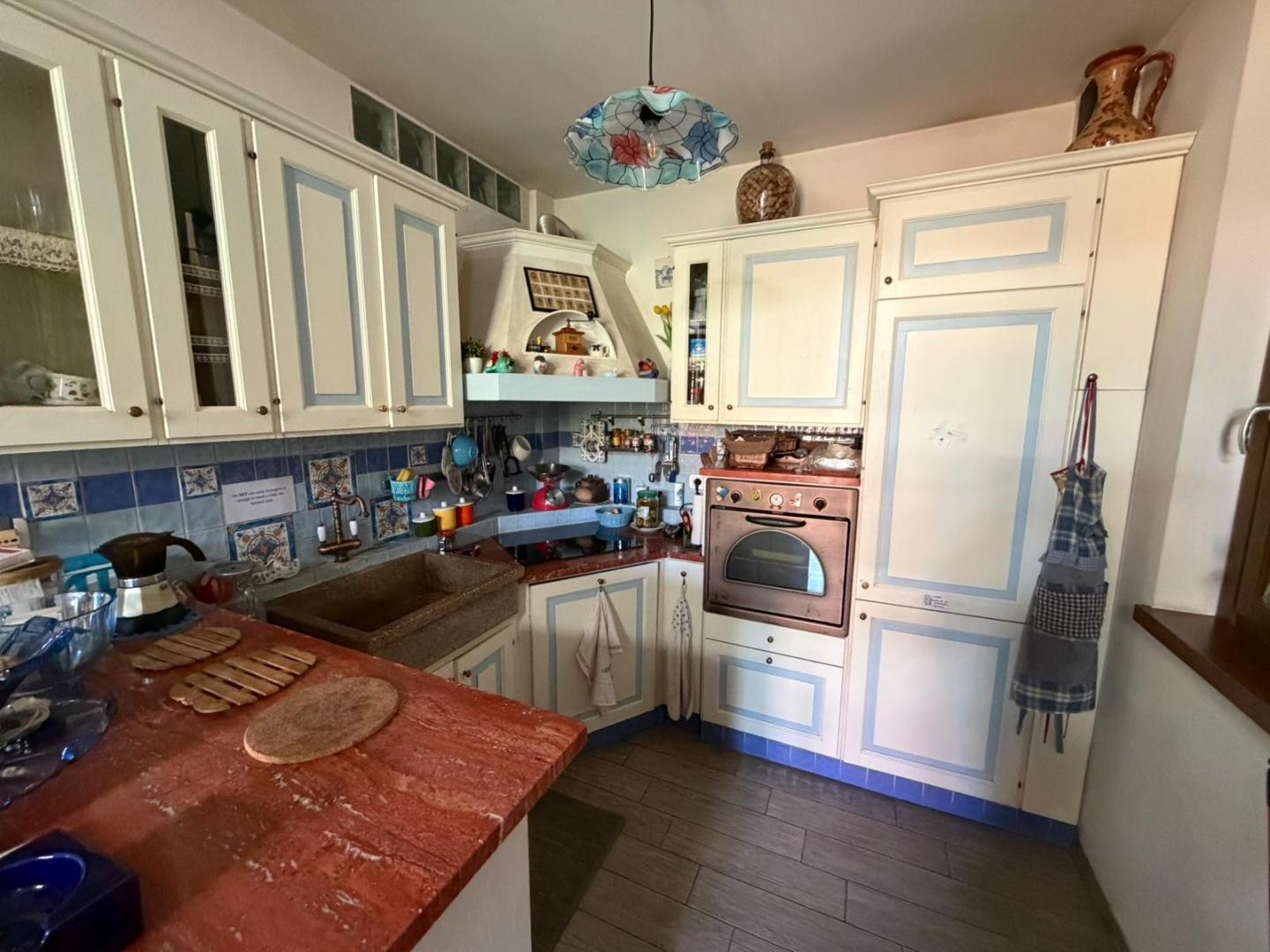 Casa indipendente arredata in affitto, Pietrasanta focette