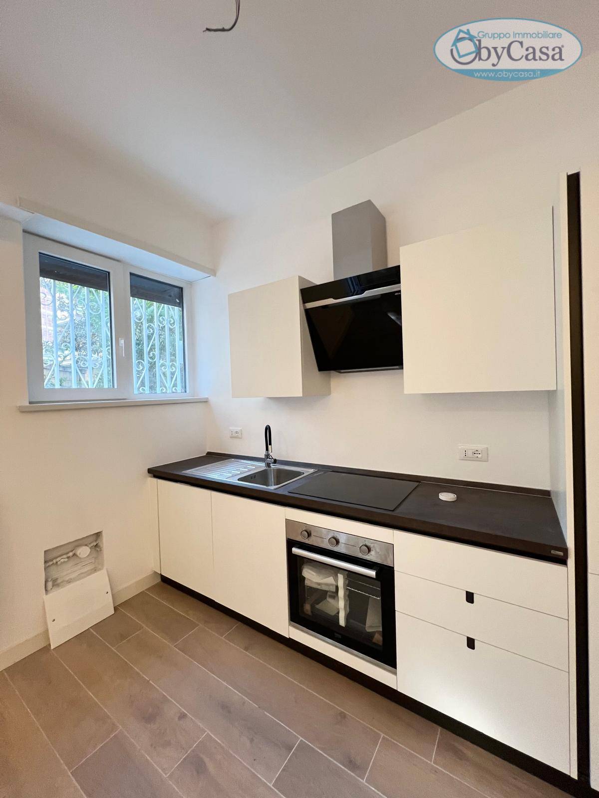 Appartamento in affitto a Roma, Laurentino