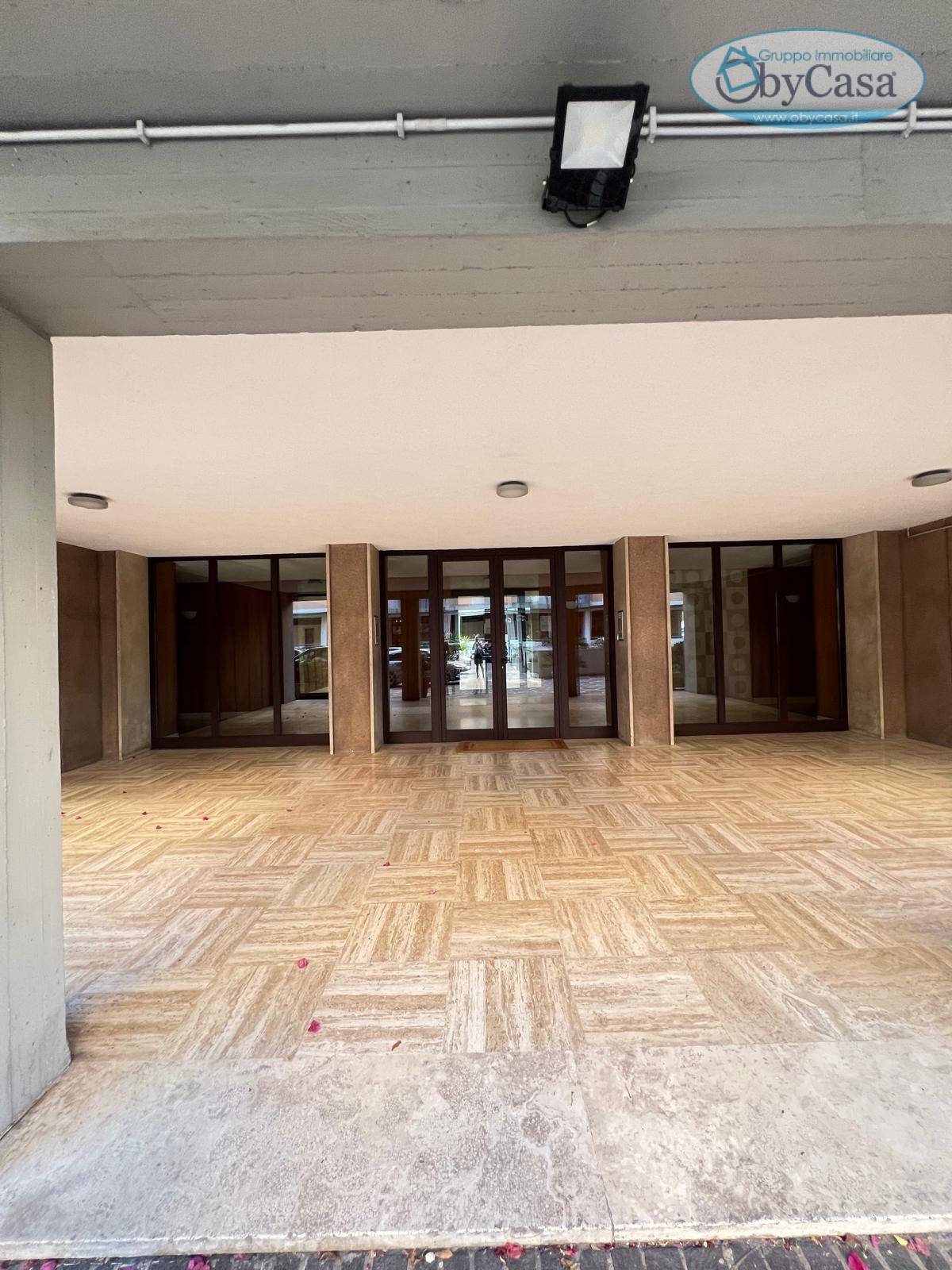 Appartamento in vendita a Roma, Laurentino