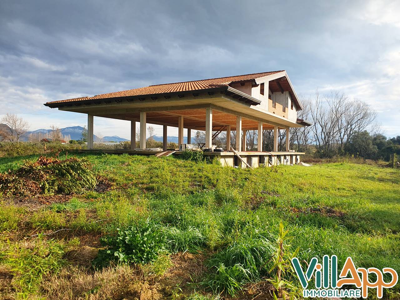 Villa in vendita, Fondi salto di