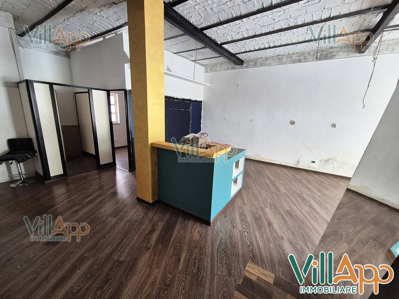 Locale commerciale in affitto a Fondi, Centro Storico