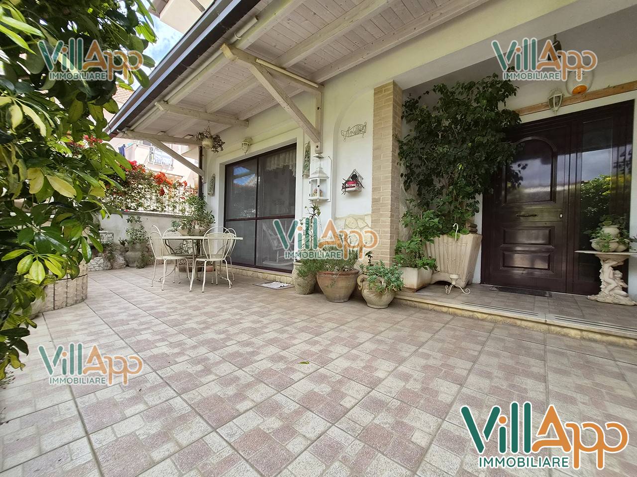 Villa in vendita a Fondi, Semicentro