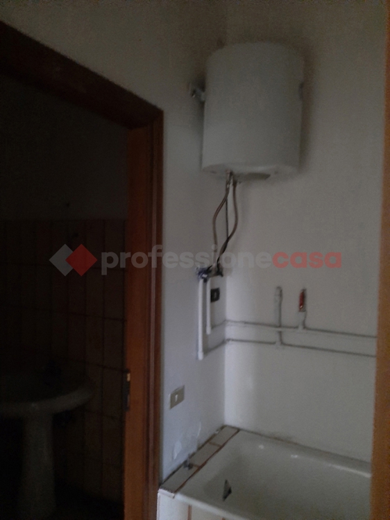 Ufficio in vendita a Vanzaghello