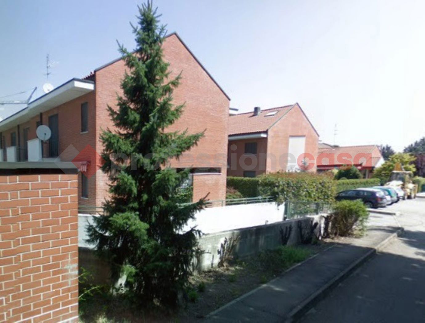 Villa con giardino a Castano Primo