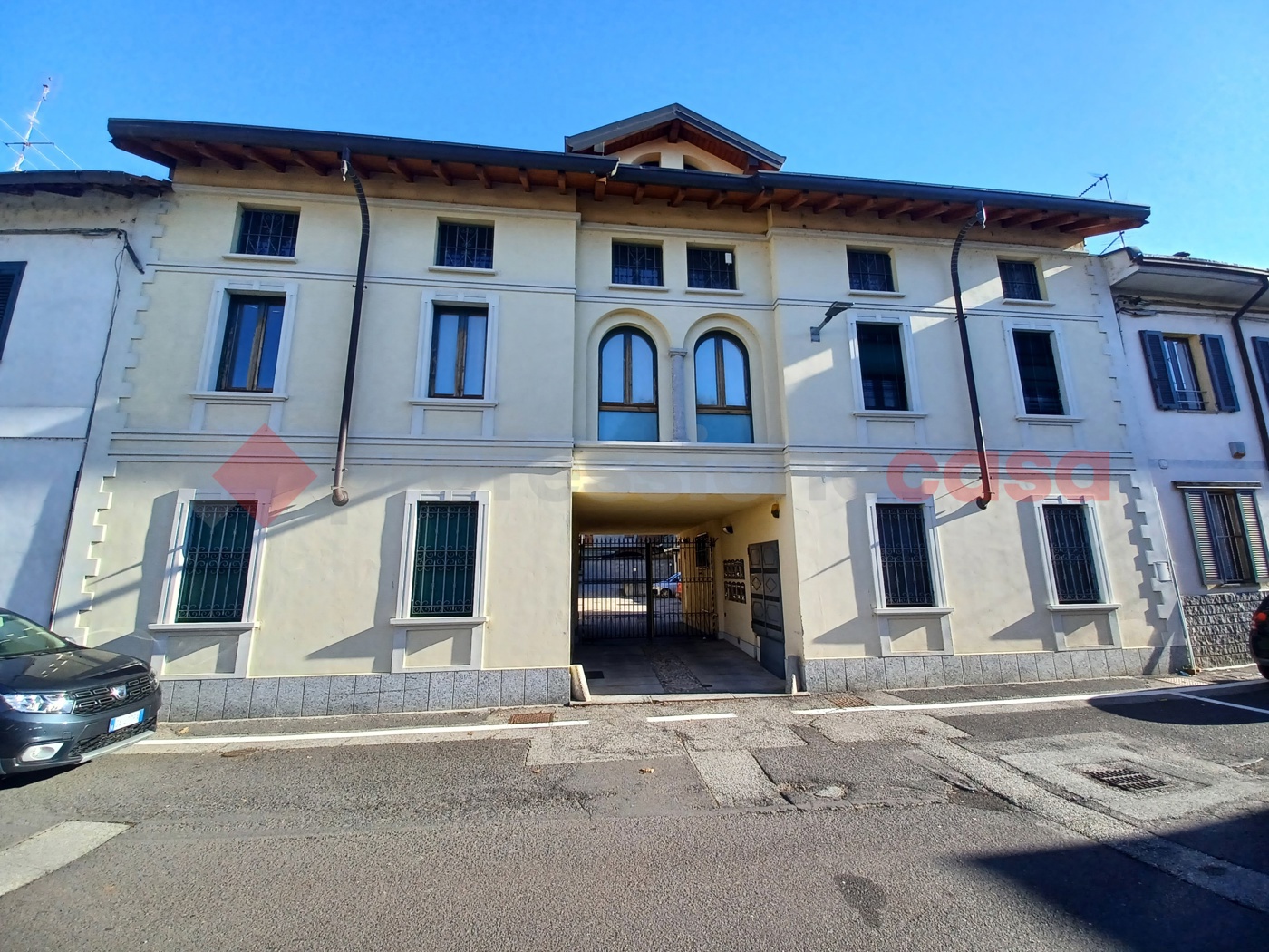 Appartamento con box a Inveruno