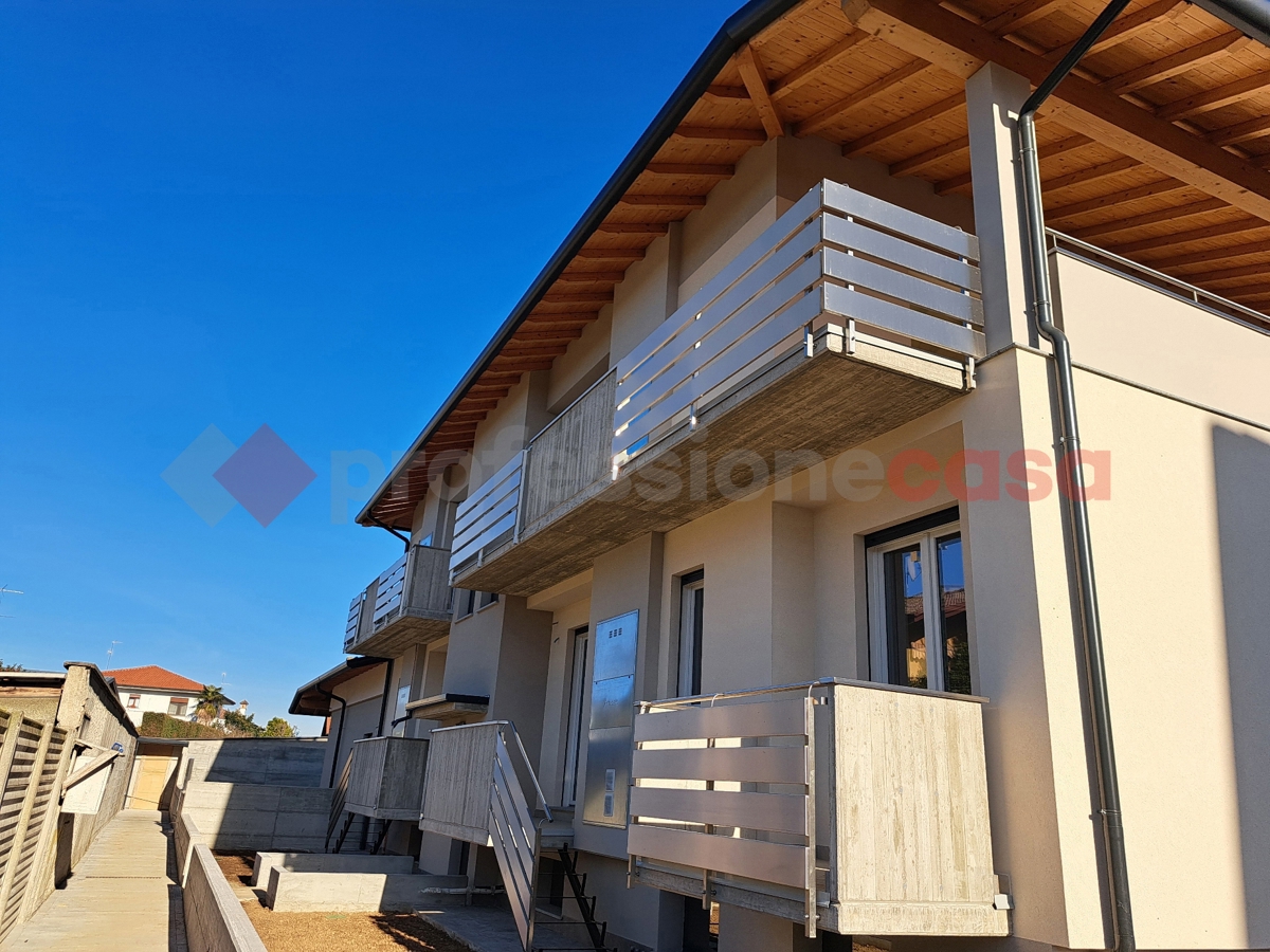 Monolocale con box a Inveruno