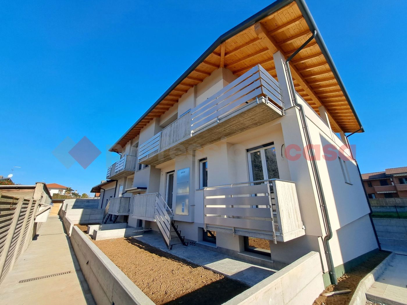 Monolocale nuovo a Inveruno