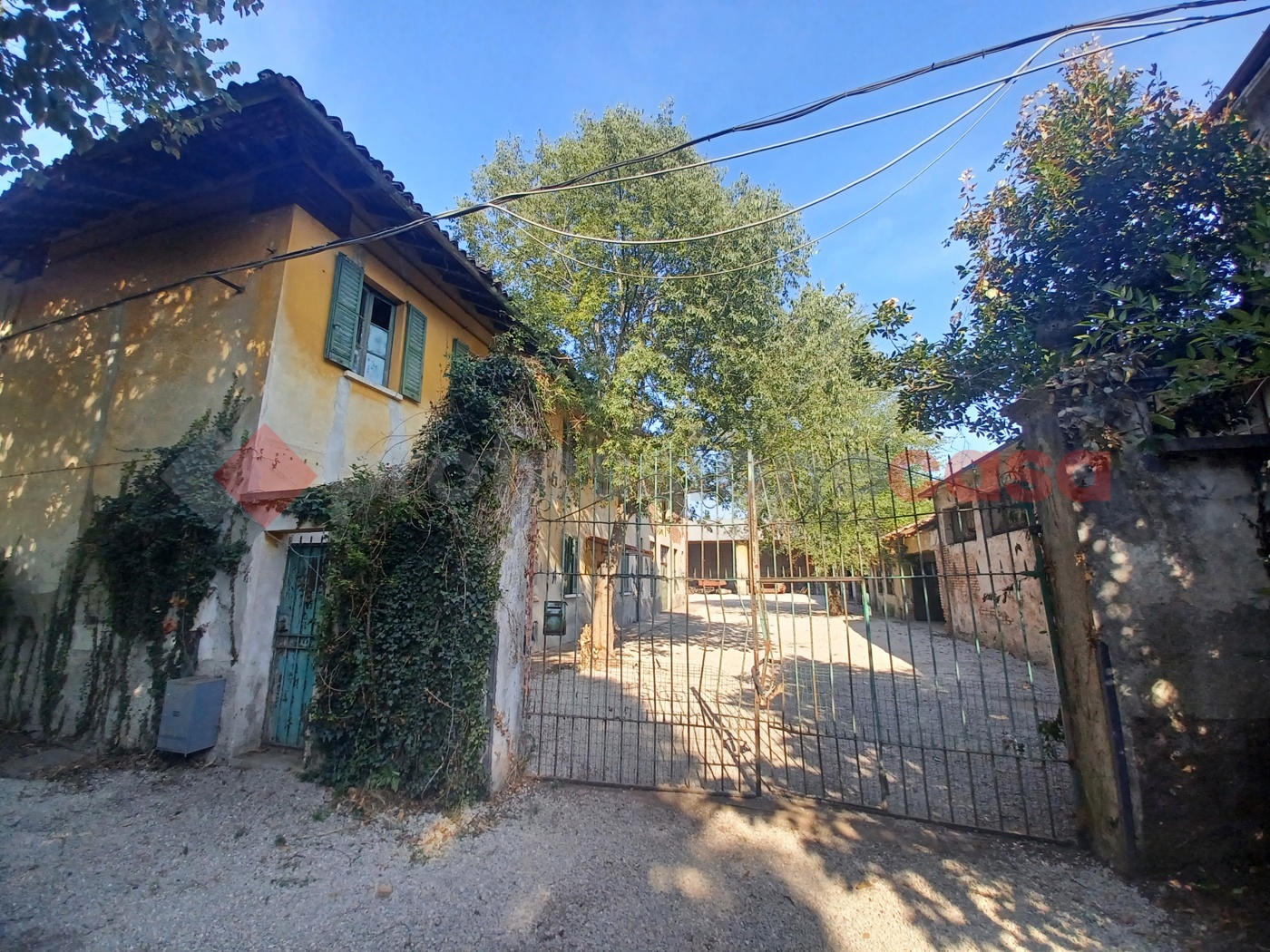 Rustico in vendita a Inveruno