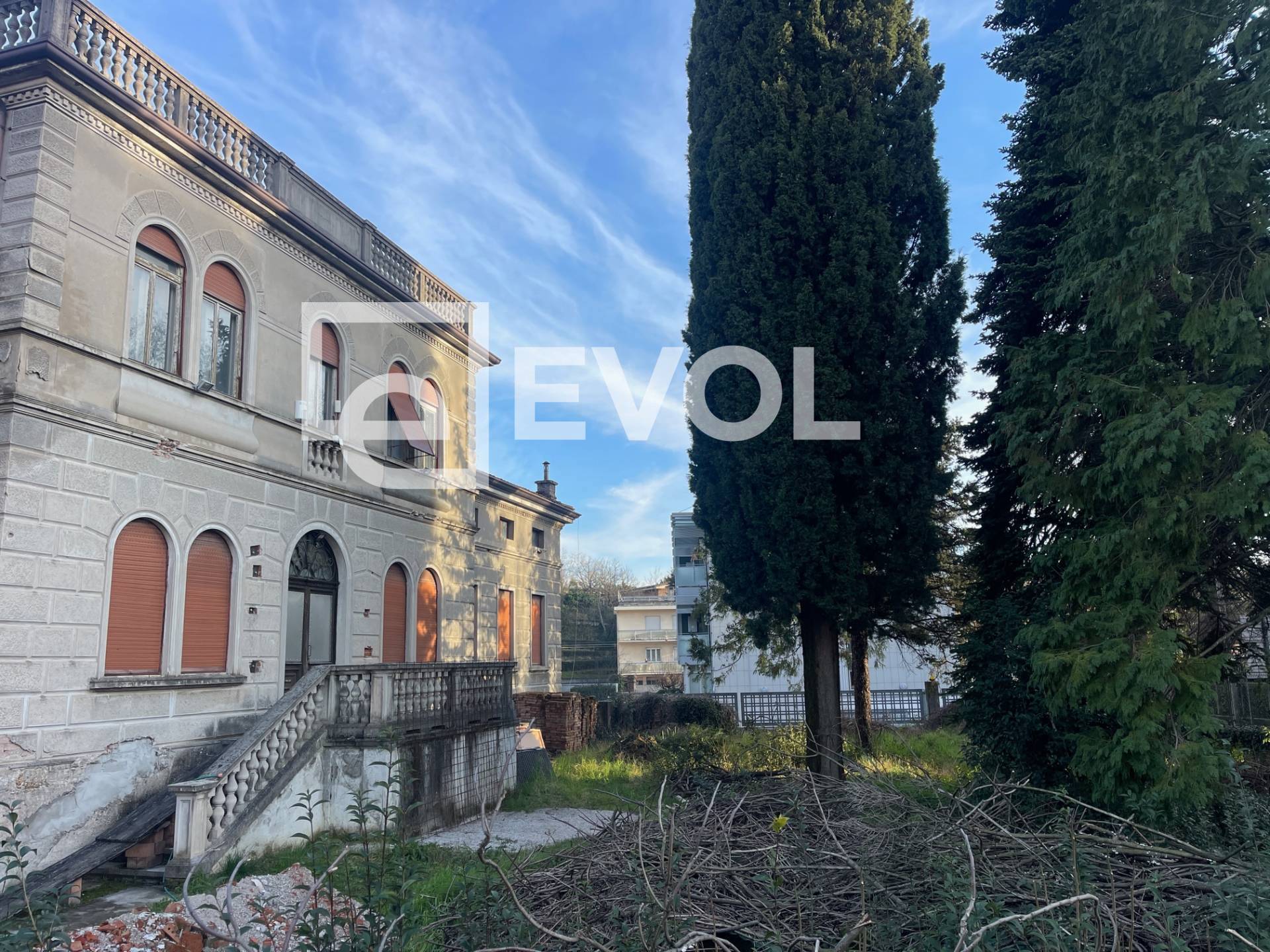 Villa da ristrutturare a Gorizia