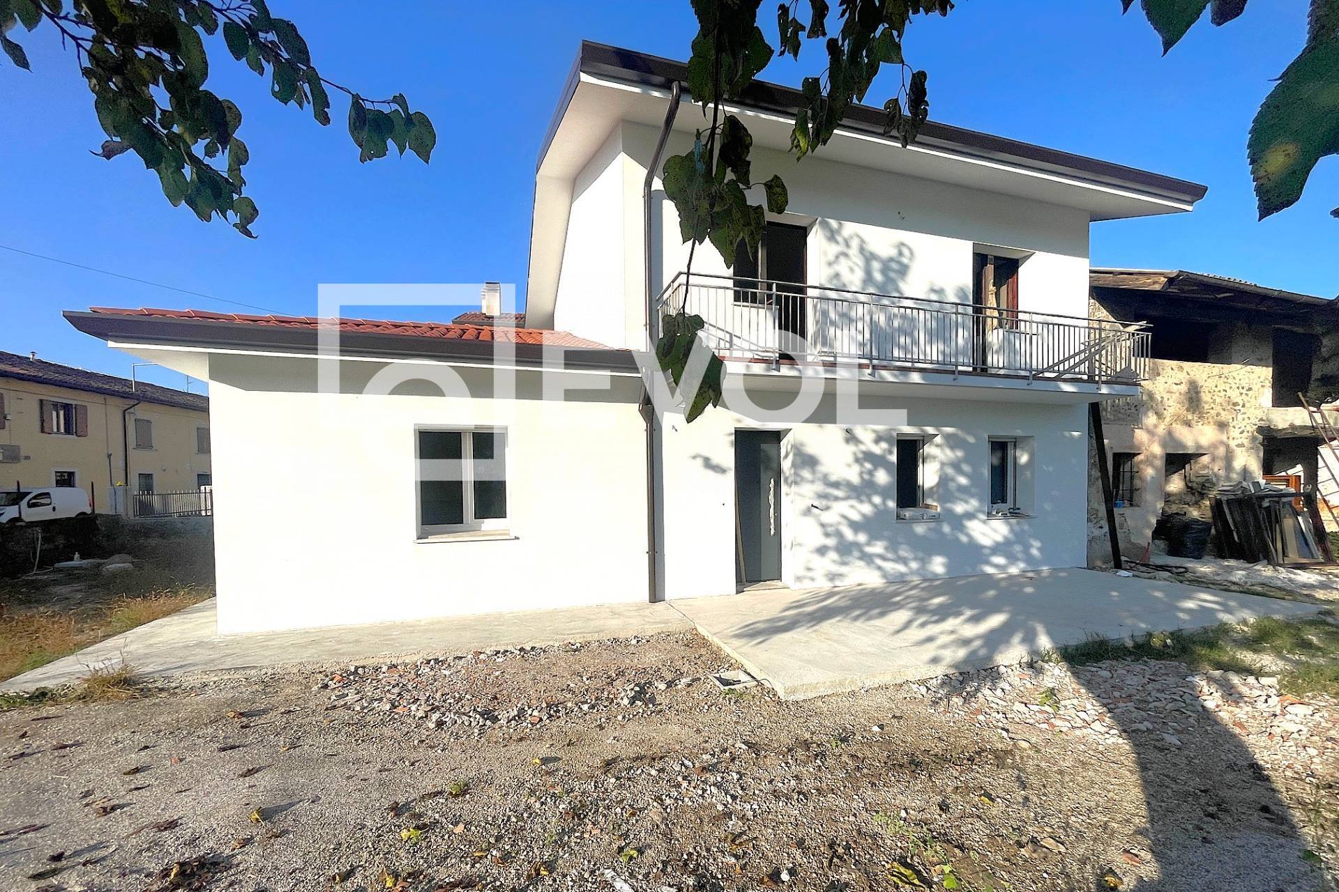 Casa indipendente con terrazzo, Tavagnacco cavalicco