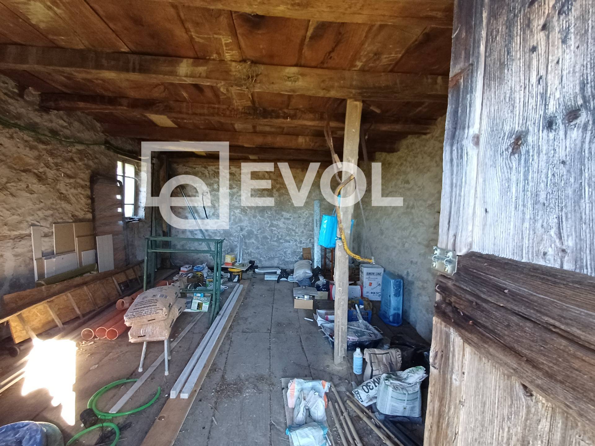 Rustico in vendita a Savogna