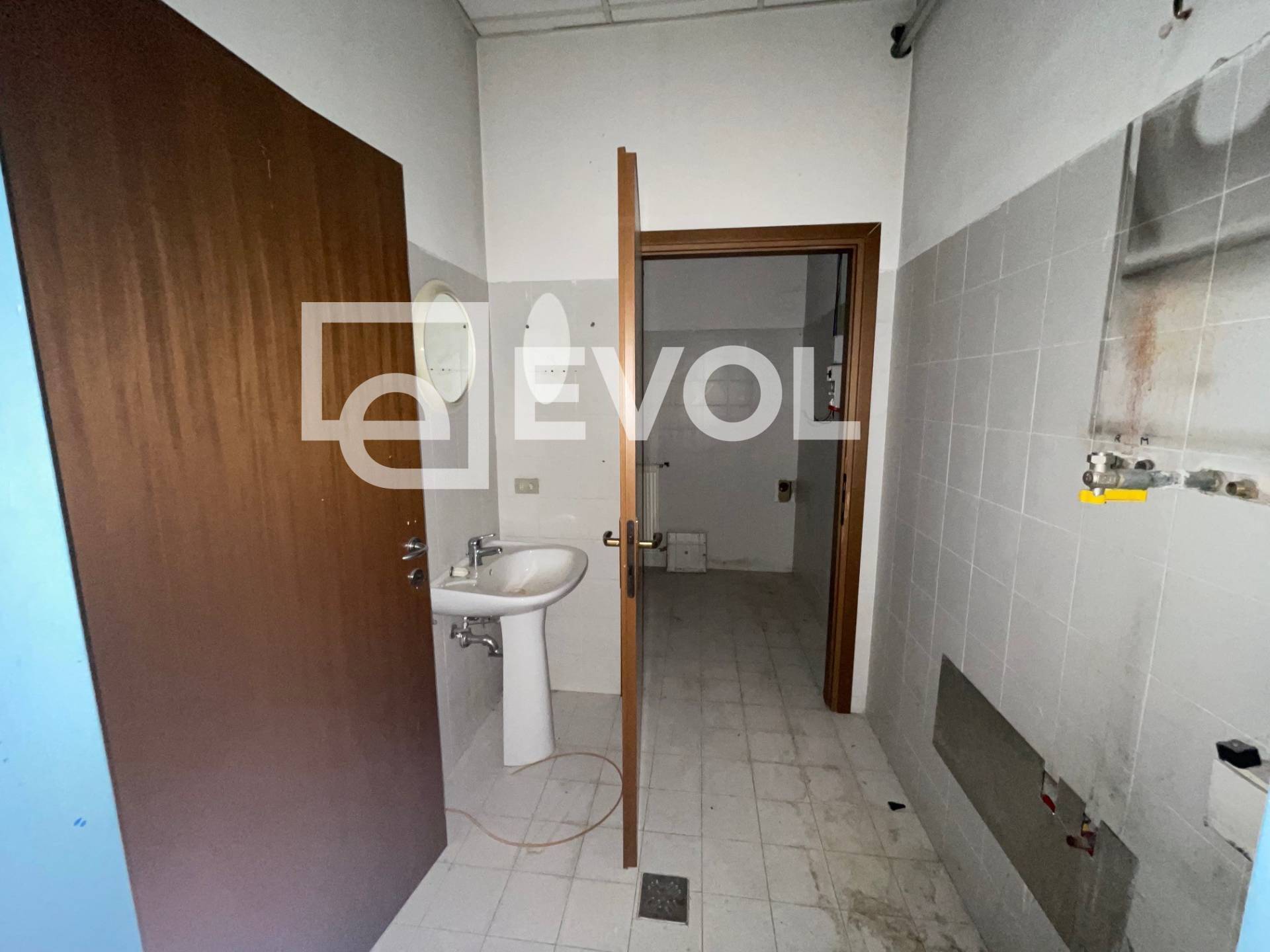 Locale commerciale in vendita a Latisana