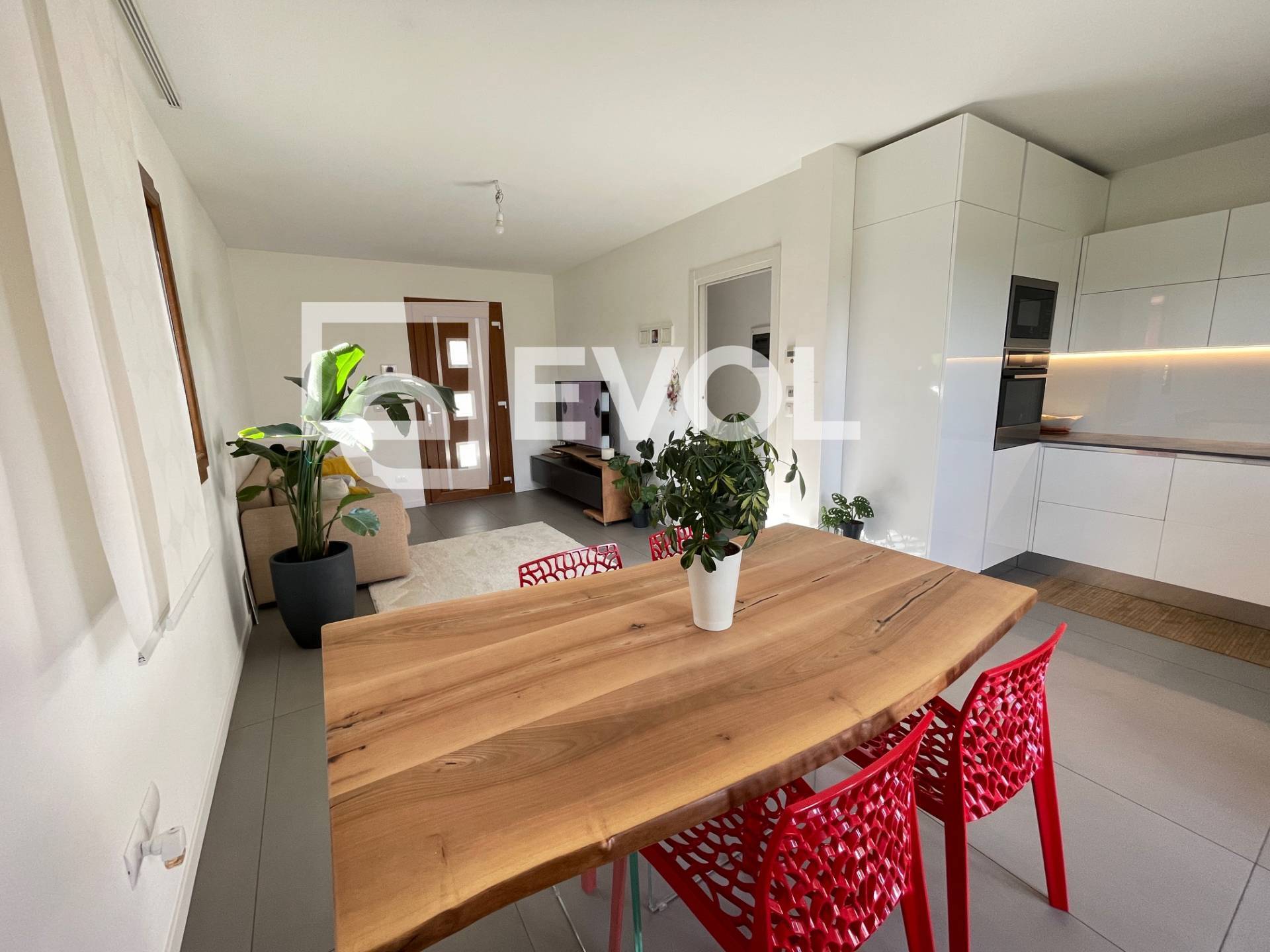 Villette a schiera in vendita a Reana del Rojale