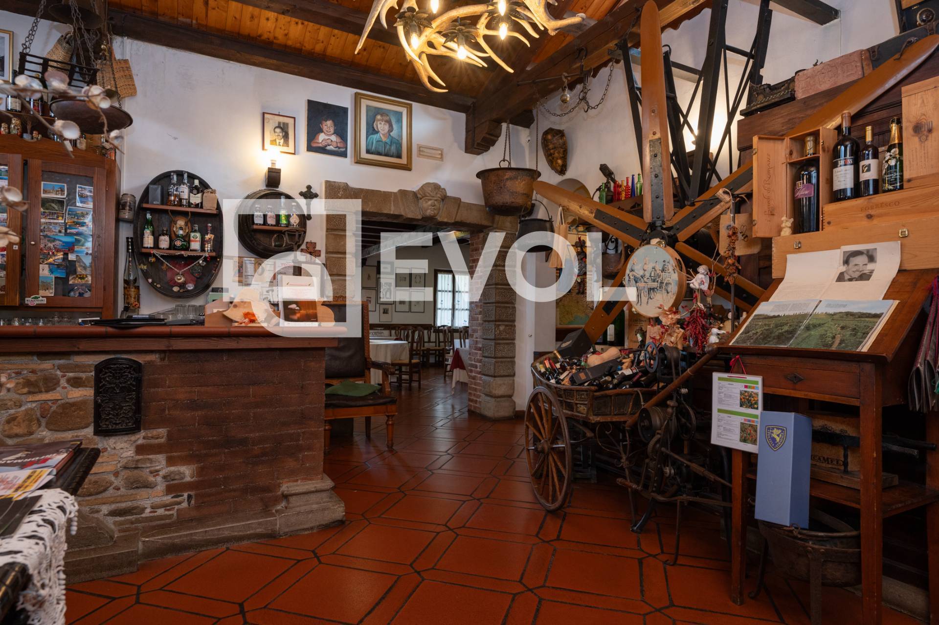 Attivit commerciale in vendita a Reana del Rojale