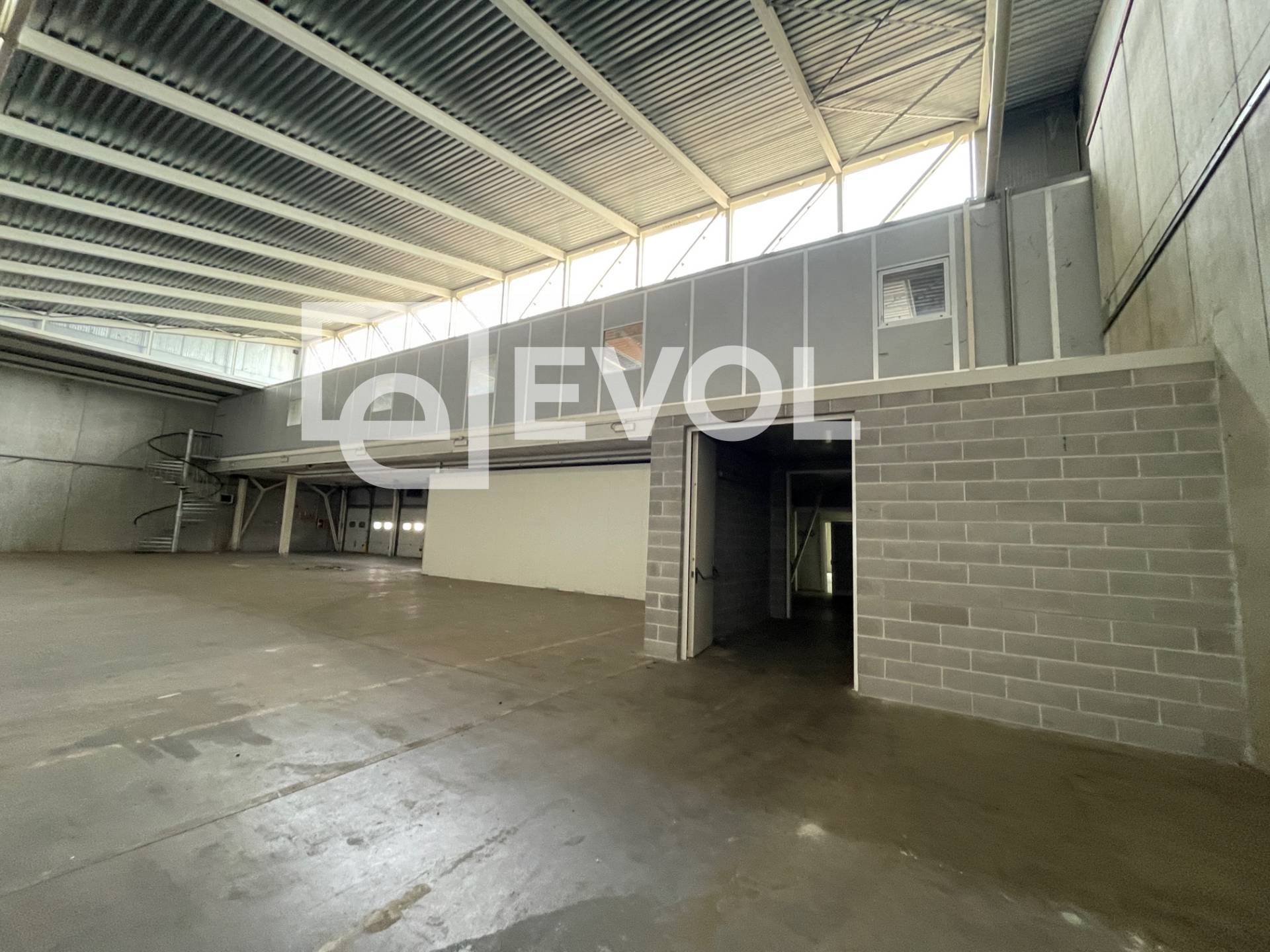 Capannoni in vendita a Spilimbergo