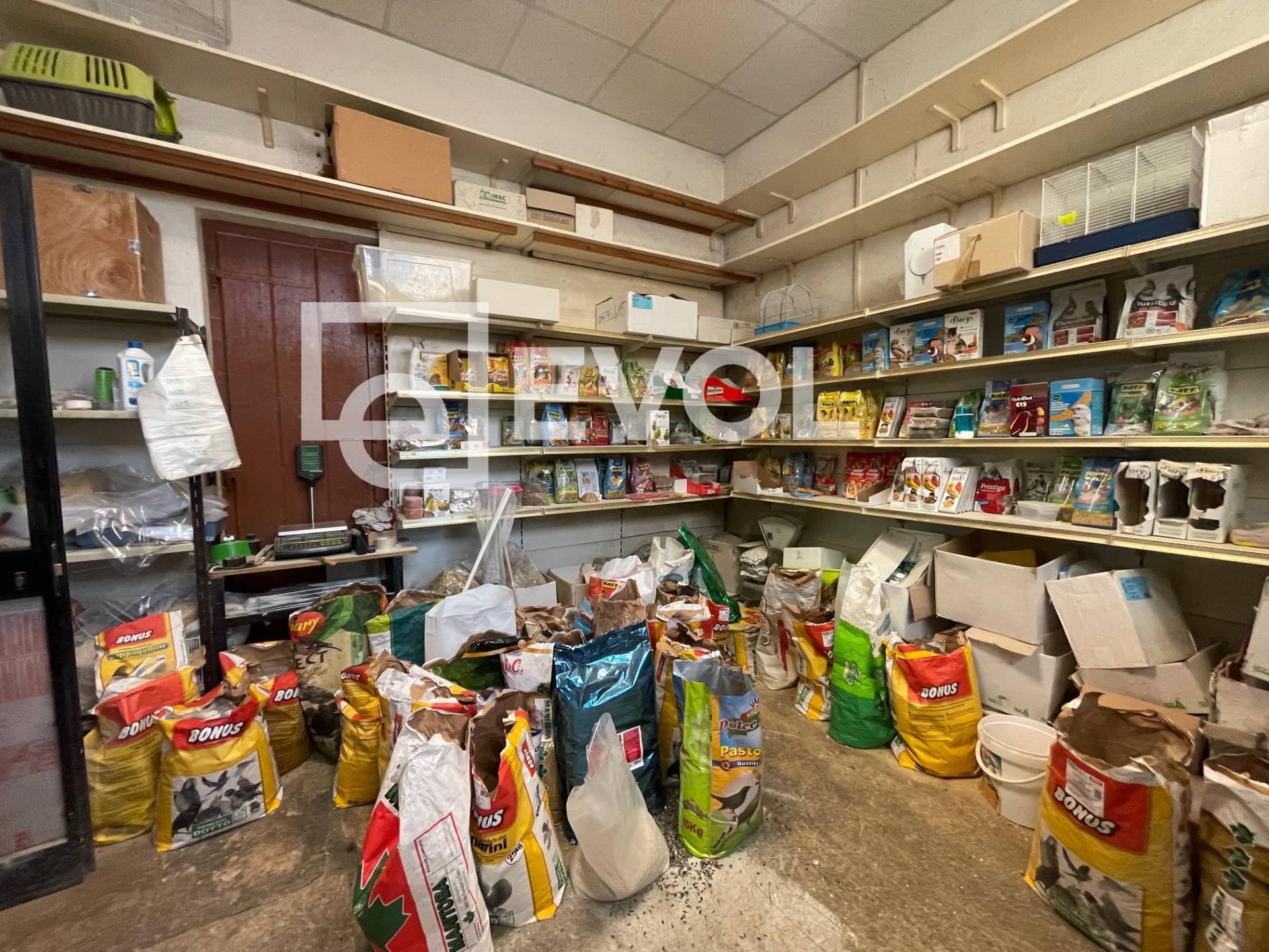 Locale commerciale in vendita a Gorizia