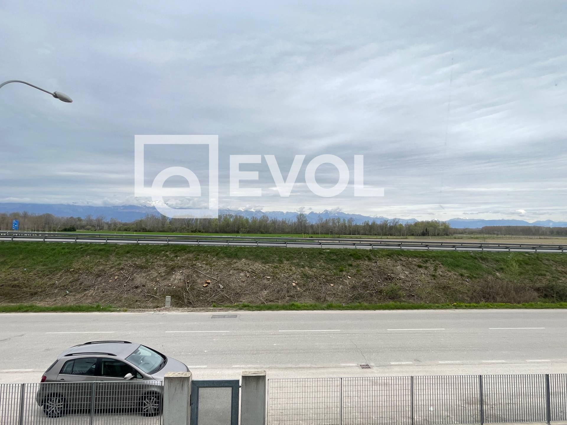 Capannone in vendita a Zoppola