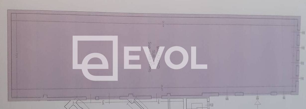 Deposito in vendita a Udine