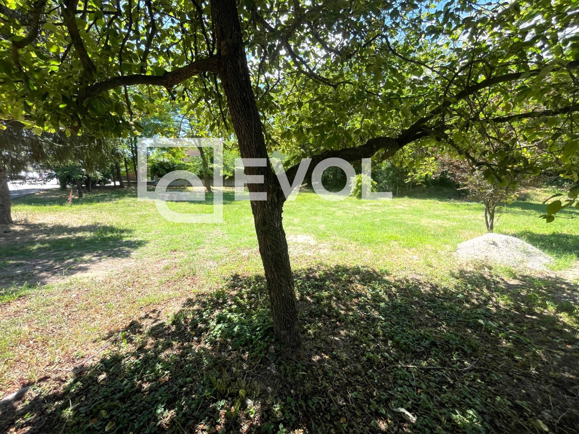 Terreno edificabile in vendita a Lignano Sabbiadoro, Lignano Pineta