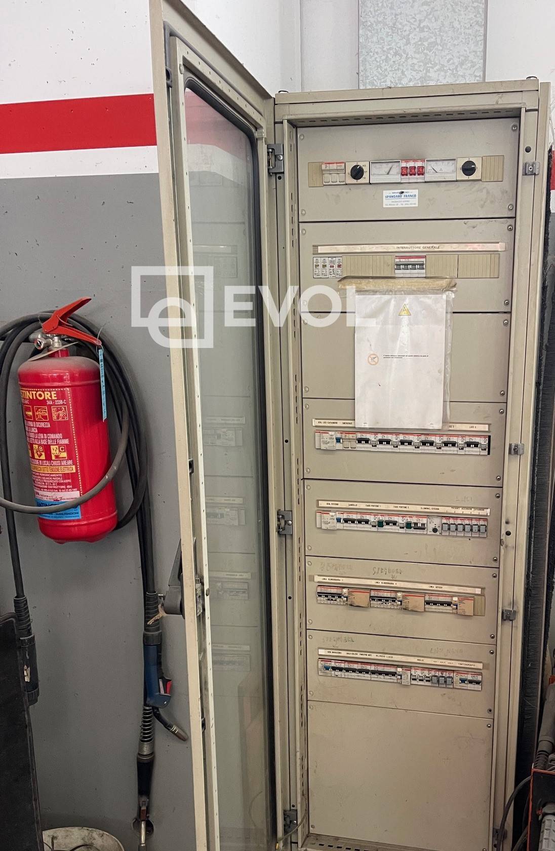 Capannone in vendita a Tavagnacco, Feletto Umberto