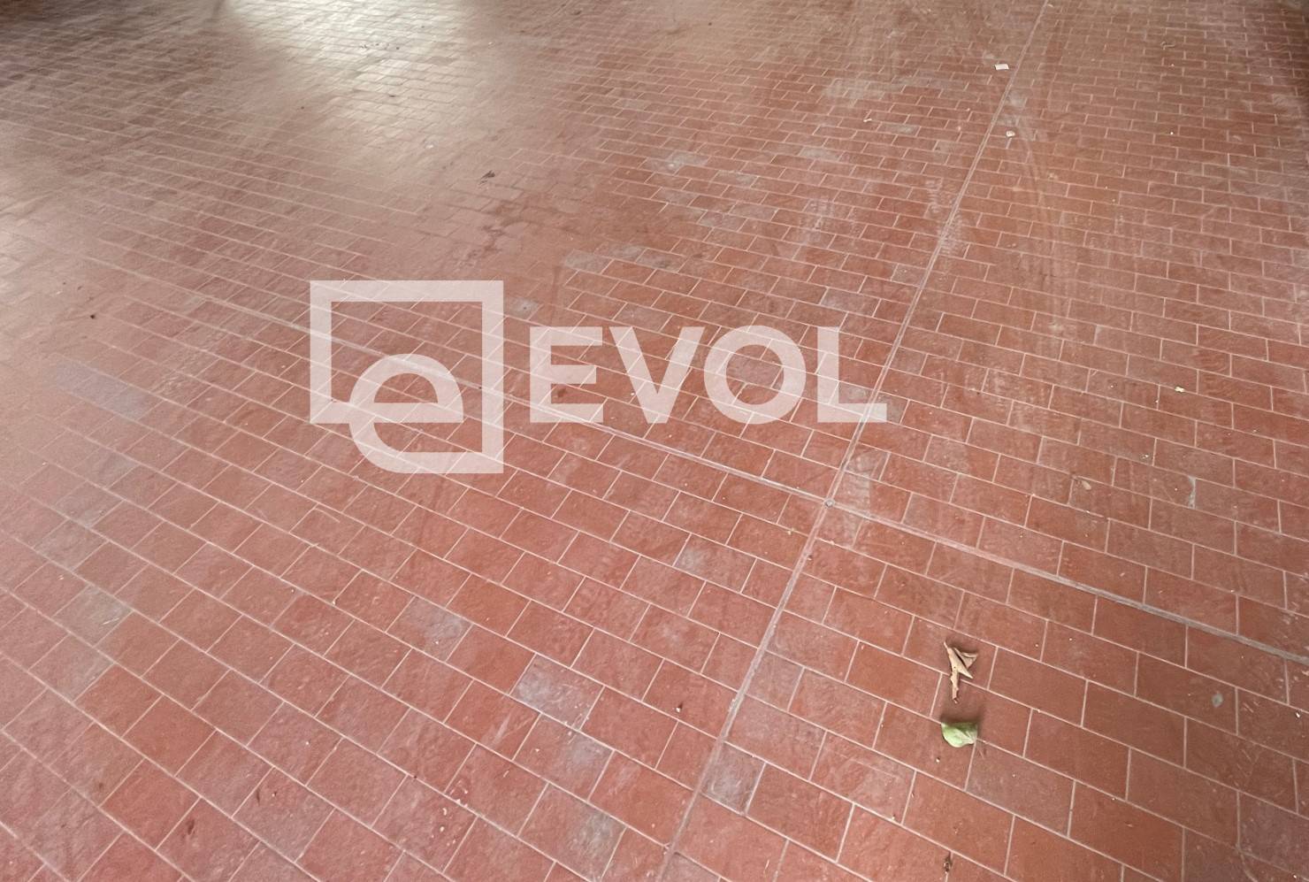 Capannone in vendita a Tavagnacco, Feletto Umberto