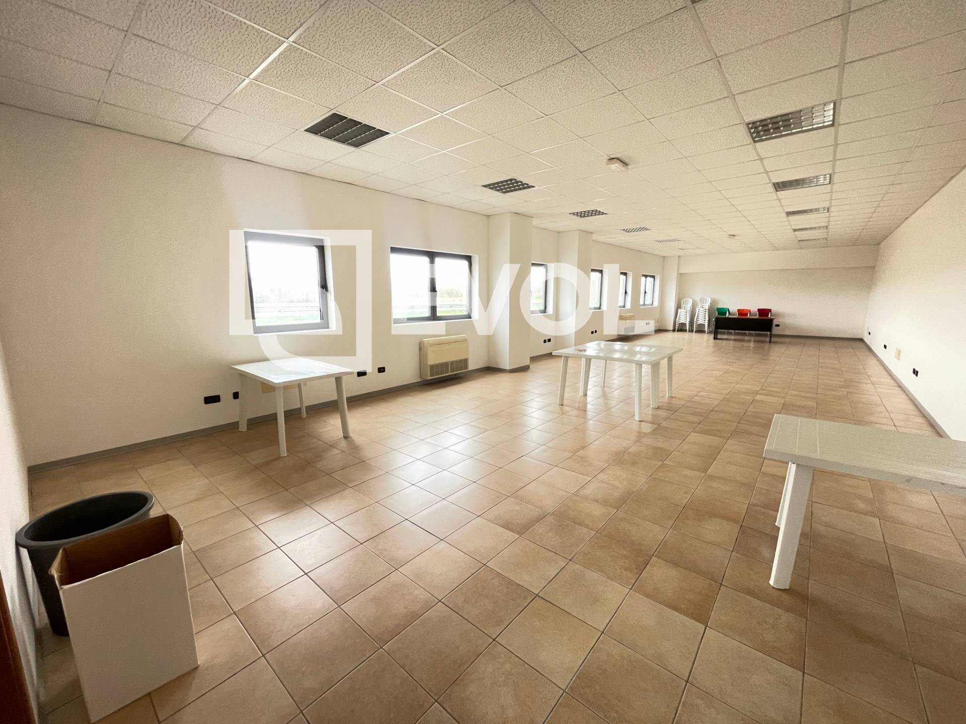 Capannone in vendita a Zoppola