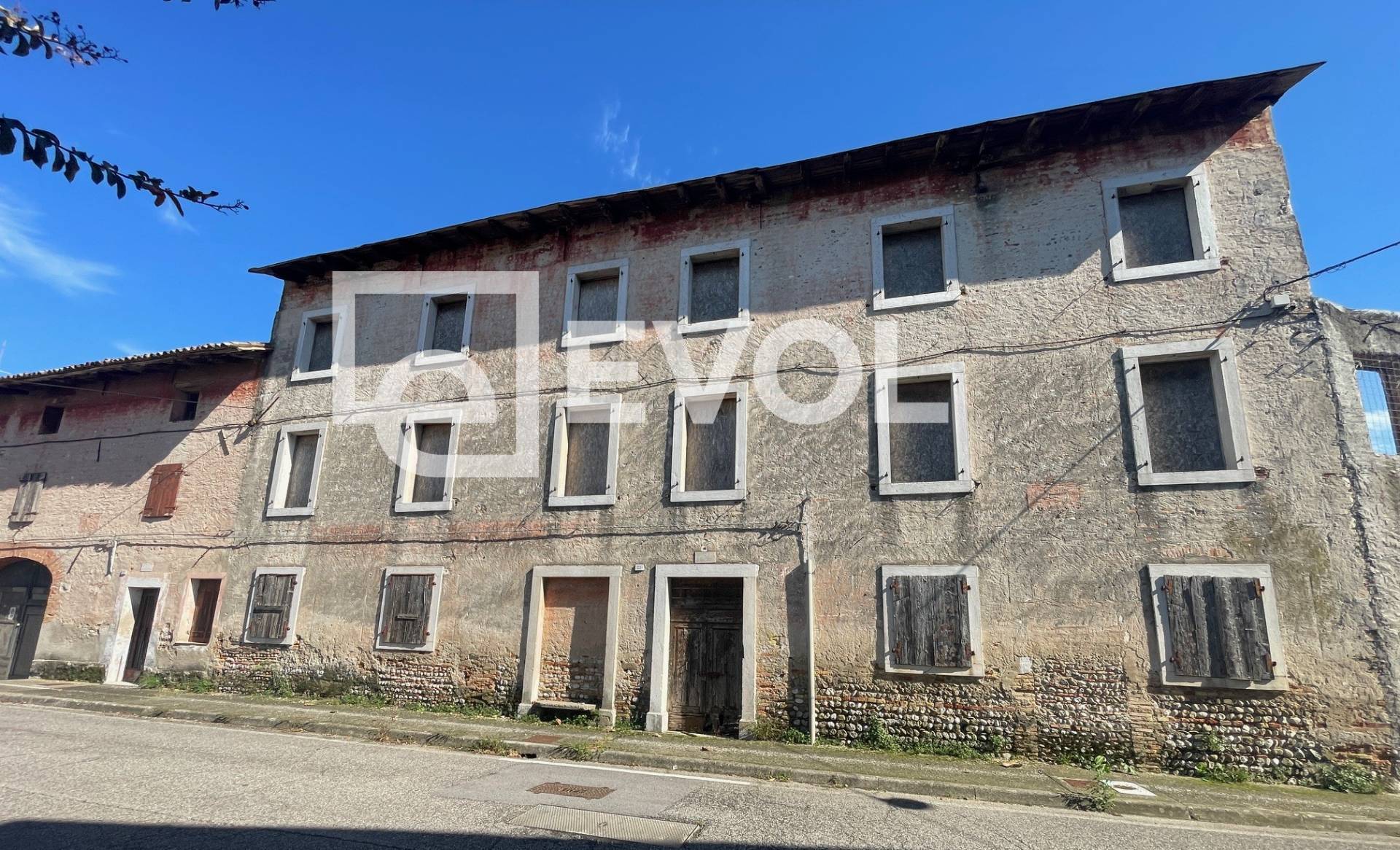 Rustico in vendita a Gonars, Ontagnano