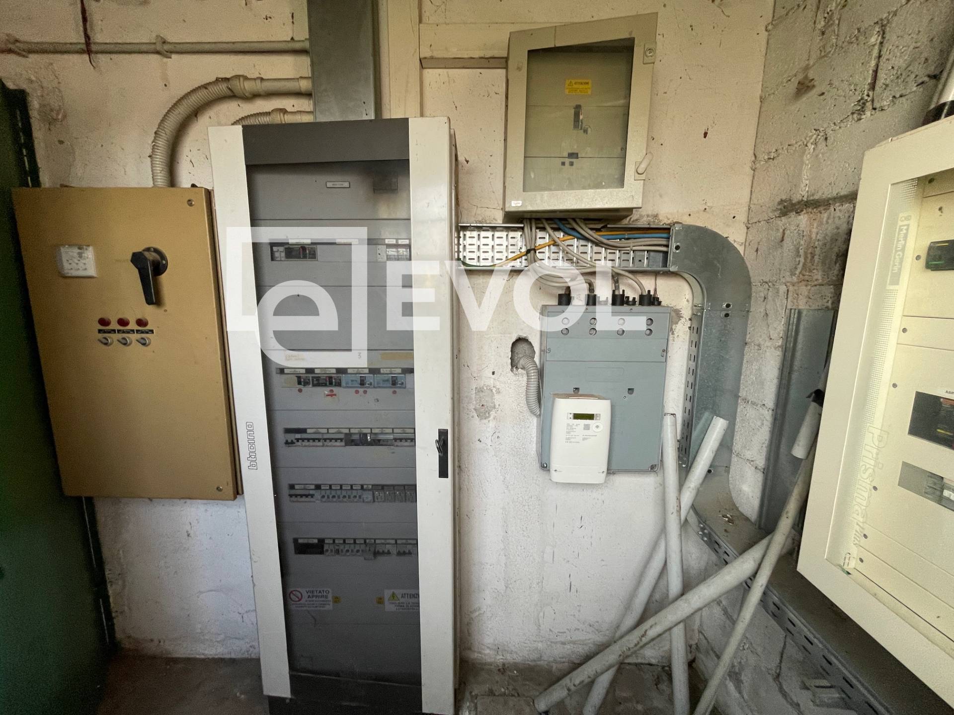 Capannone in vendita a San Vito di Fagagna