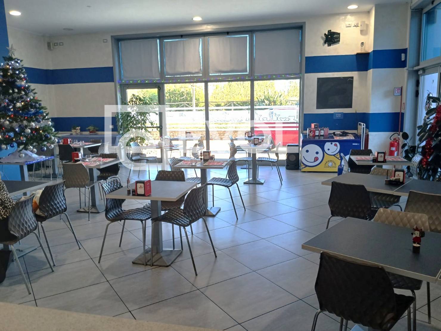 Attivit commerciale in vendita a Loano