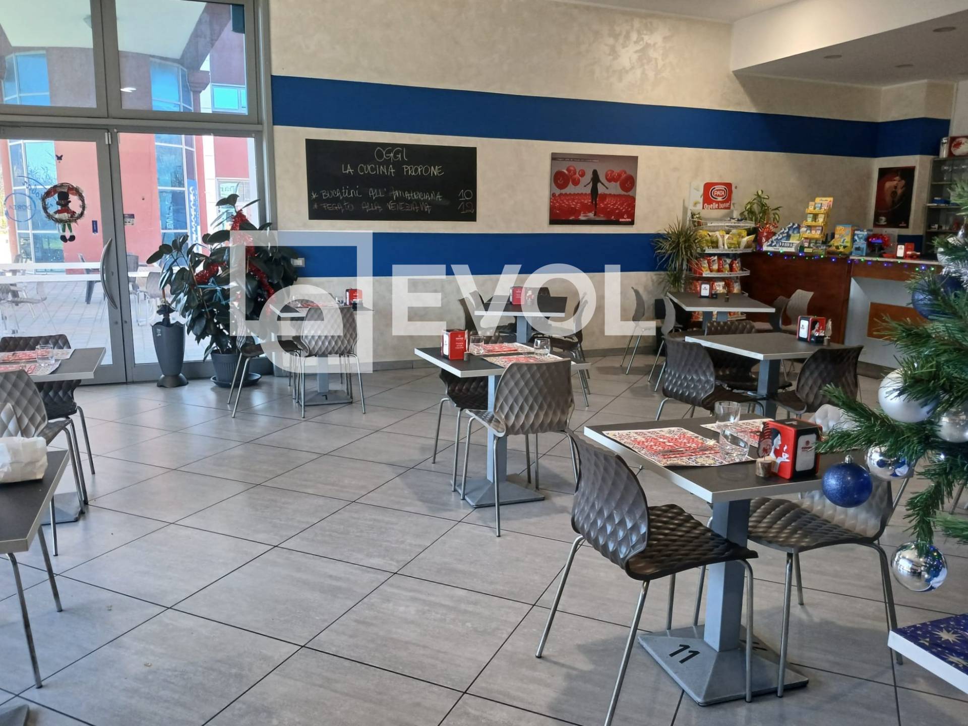 Attivit commerciale in vendita a Loano