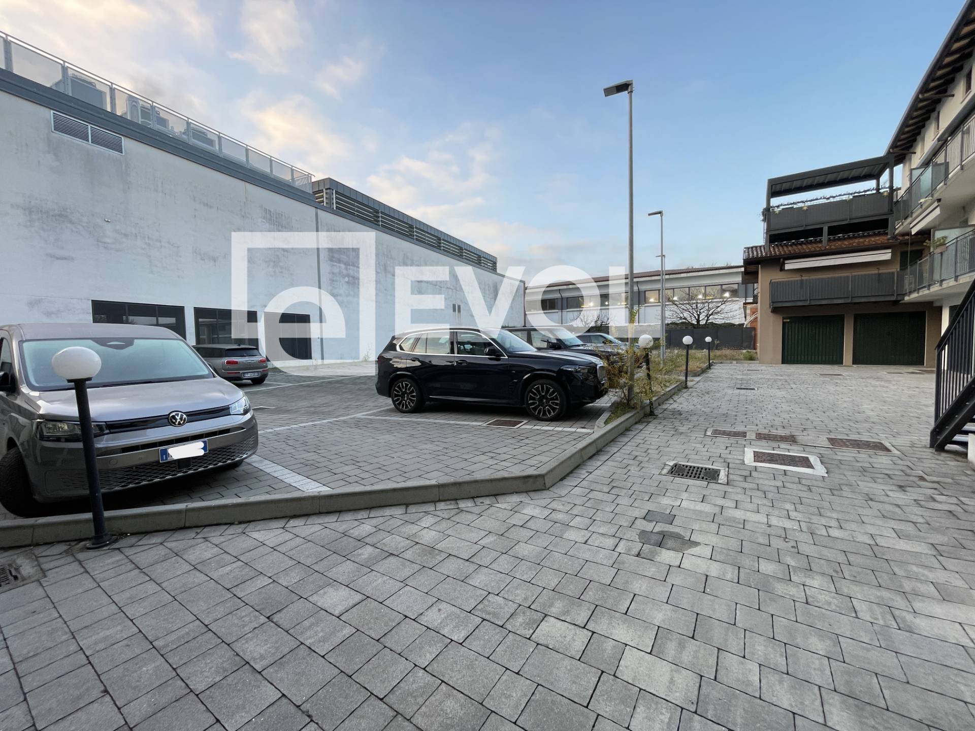 Attivit commerciale in vendita a Udine