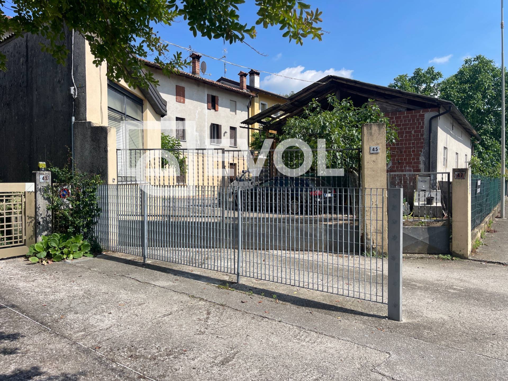 Cielo Terra in vendita a Campoformido, Bressa