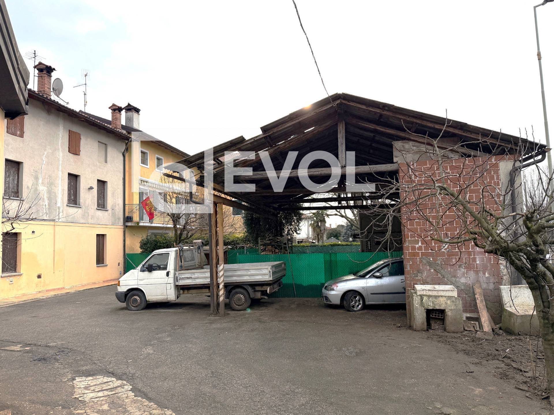 Cielo Terra in vendita a Campoformido, Bressa