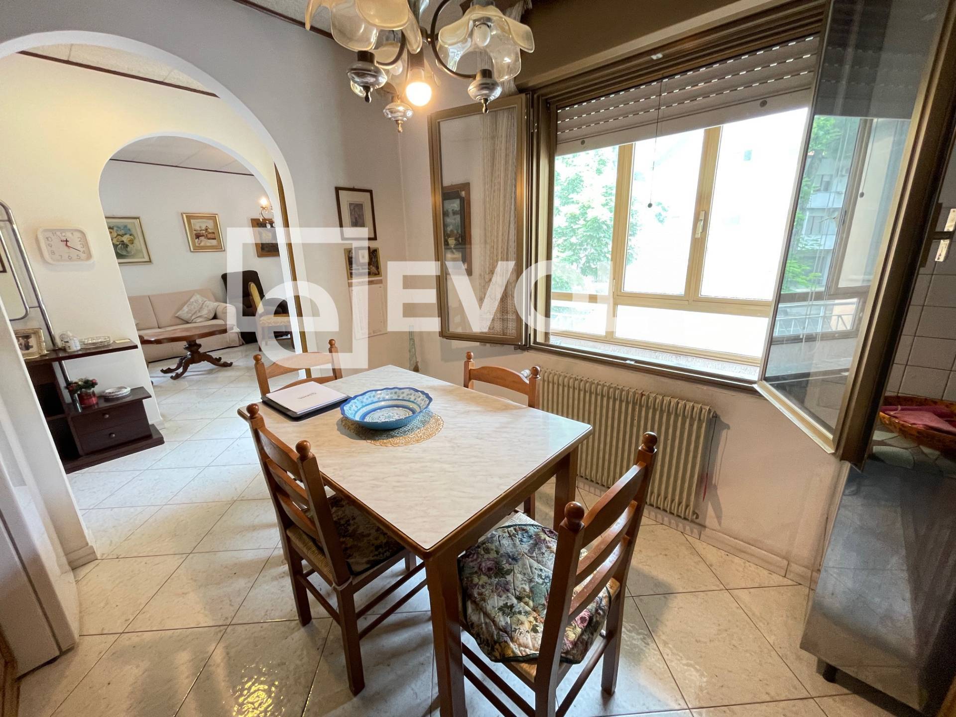 Appartamento in vendita a Lignano Sabbiadoro, Lignano Pineta