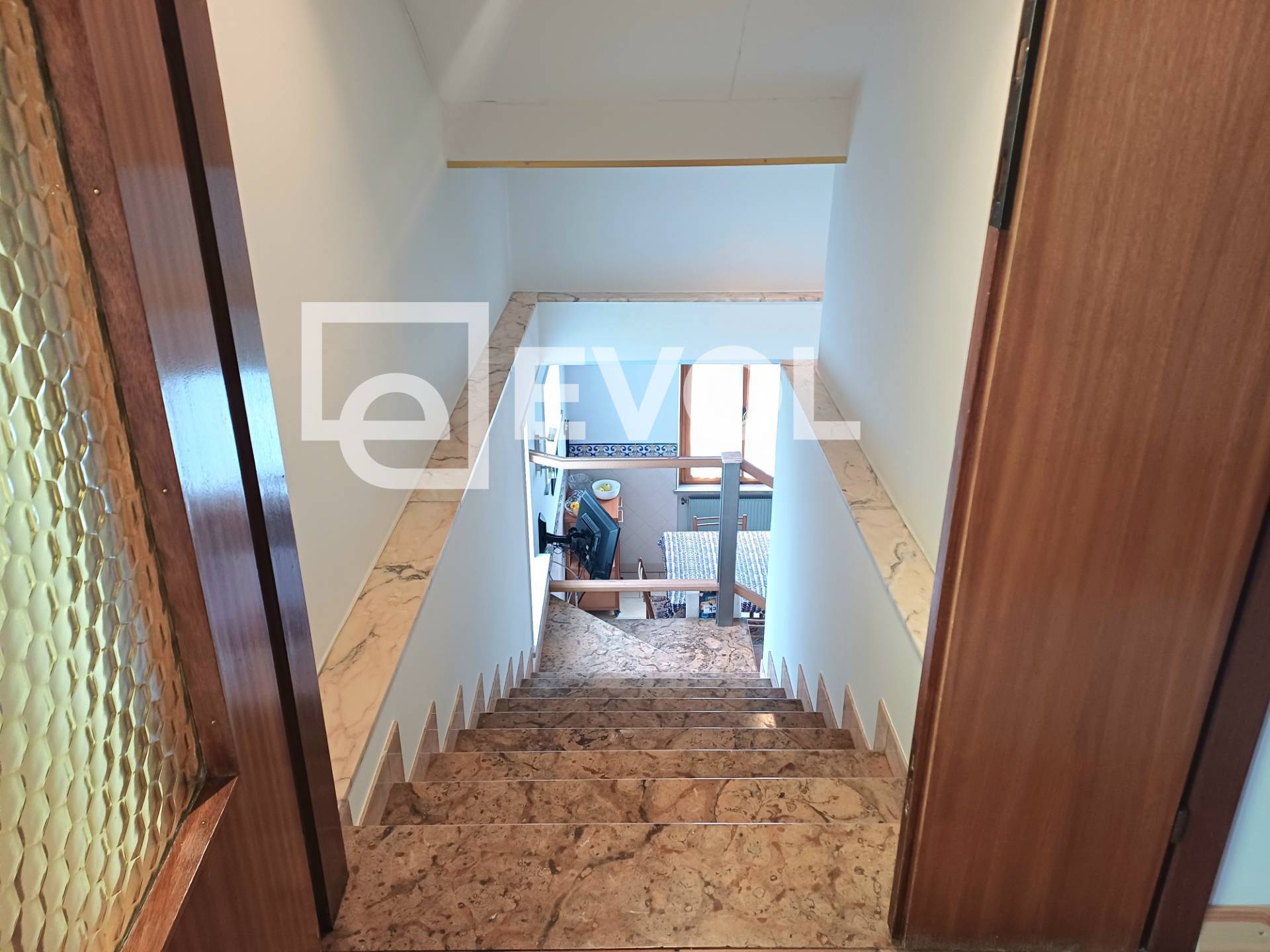 Villa in vendita a Moruzzo, Alnicco