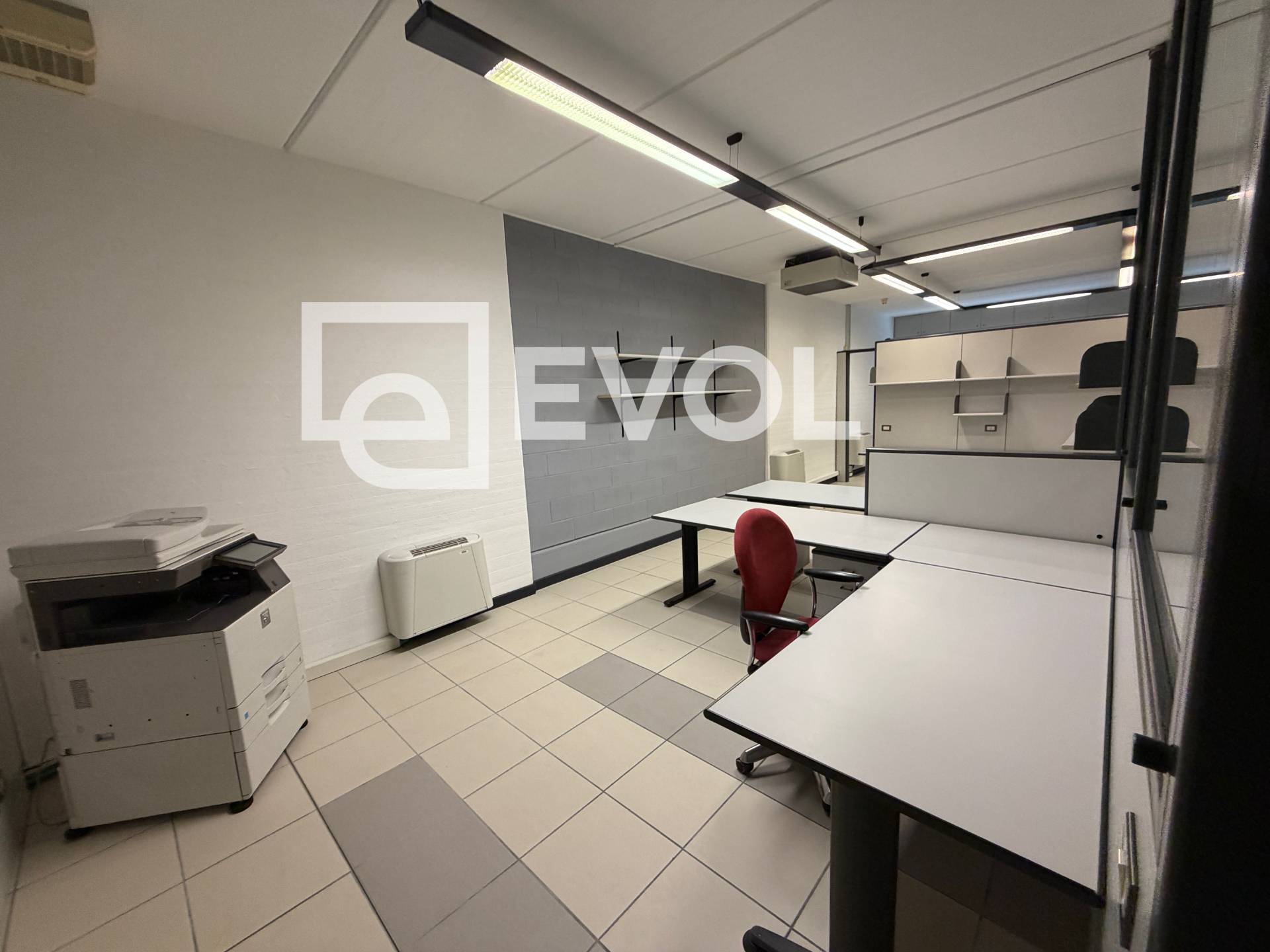 Studio/Ufficio in vendita a Tavagnacco, Feletto Umberto