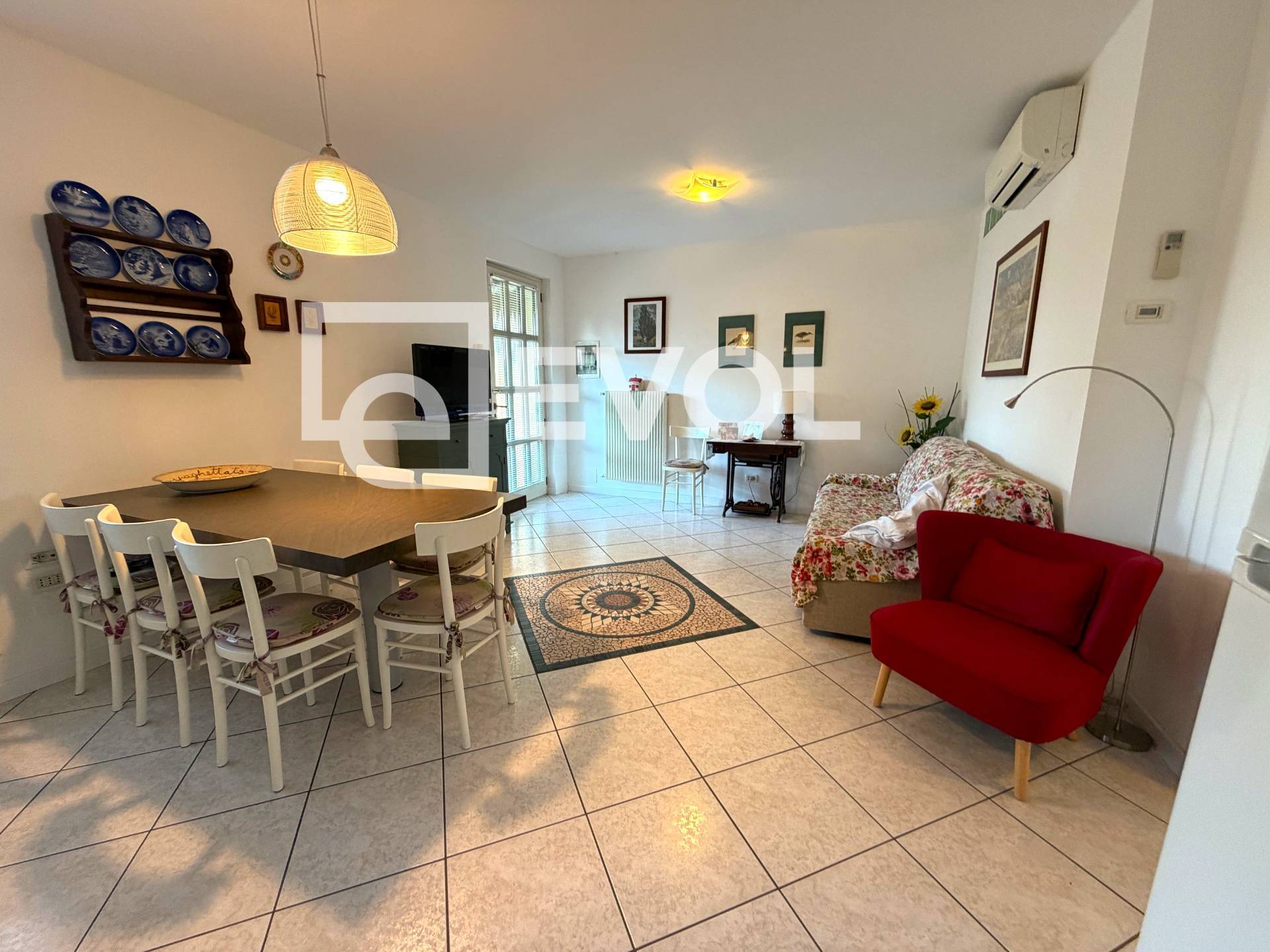 Appartamento in vendita a Lignano Sabbiadoro, Lignano Pineta