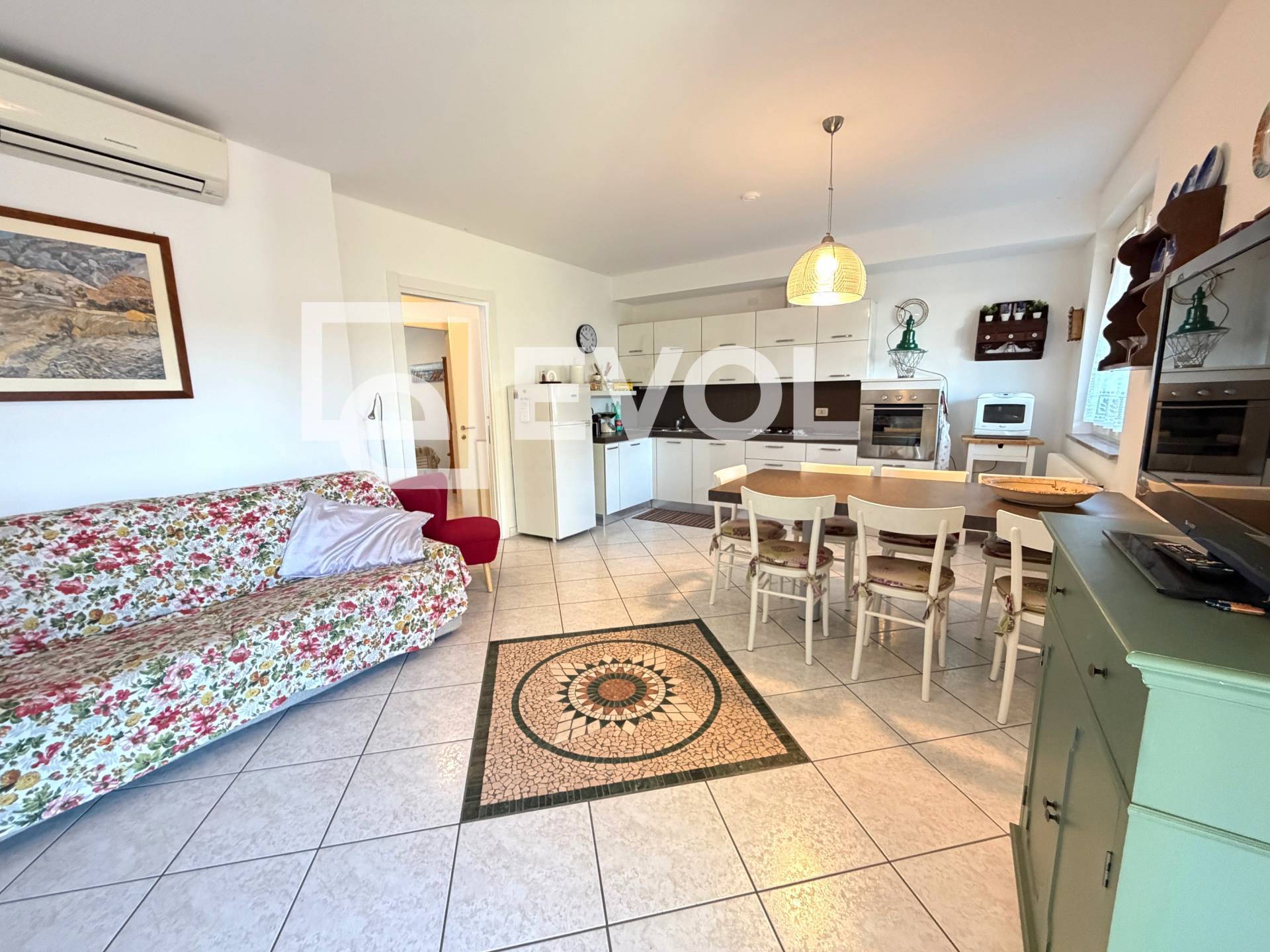 Appartamento in vendita a Lignano Sabbiadoro, Lignano Pineta