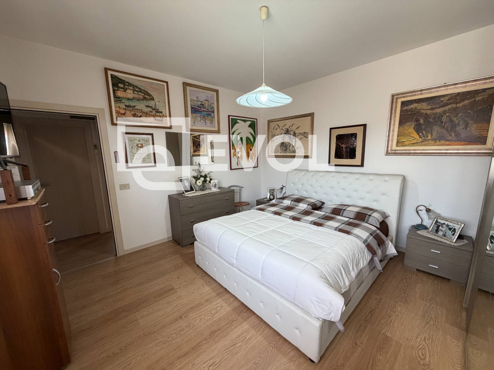 Appartamento in vendita a Lignano Sabbiadoro, Lignano Pineta