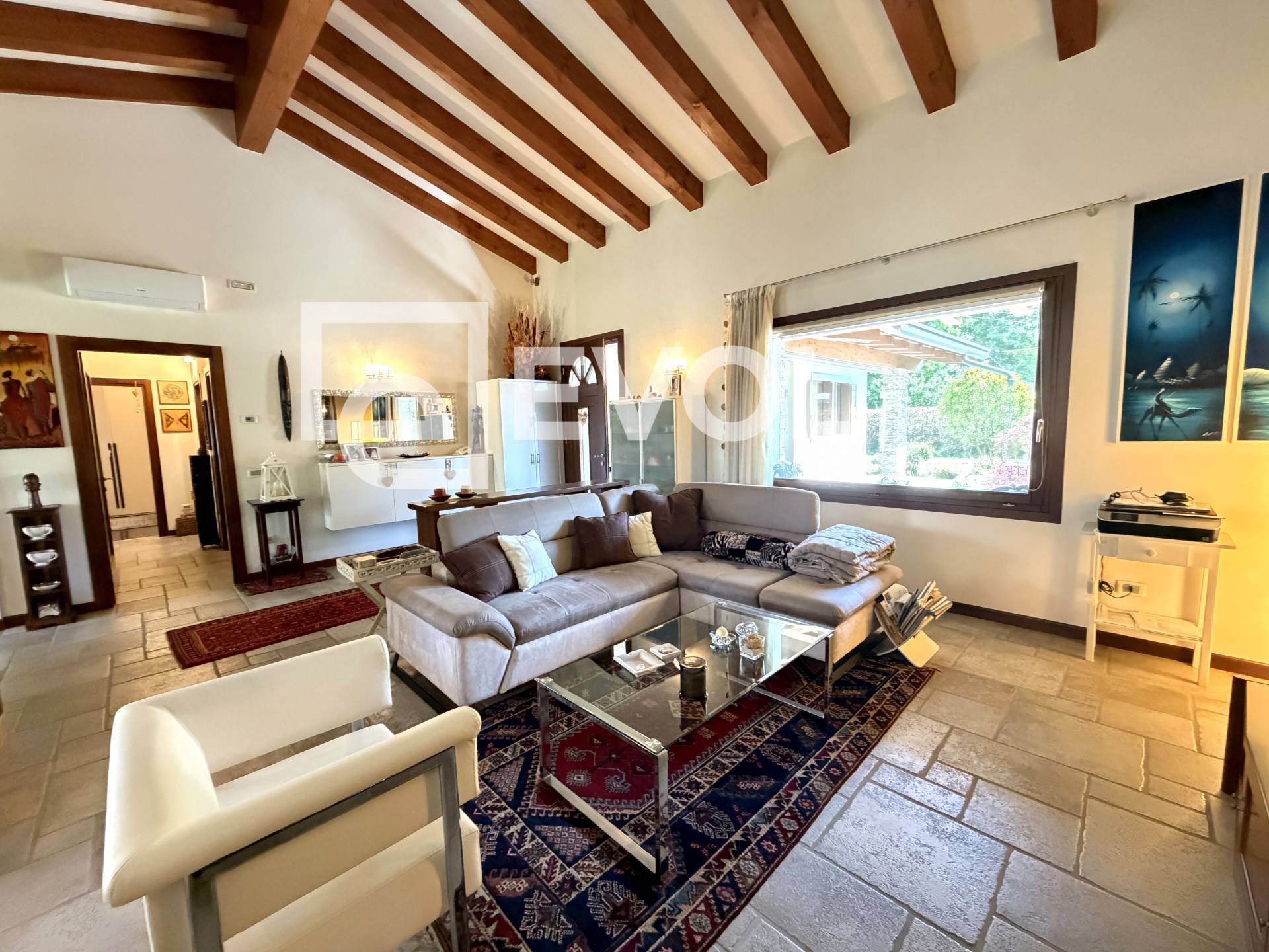 Porzione di bifamiliare in vendita a Remanzacco