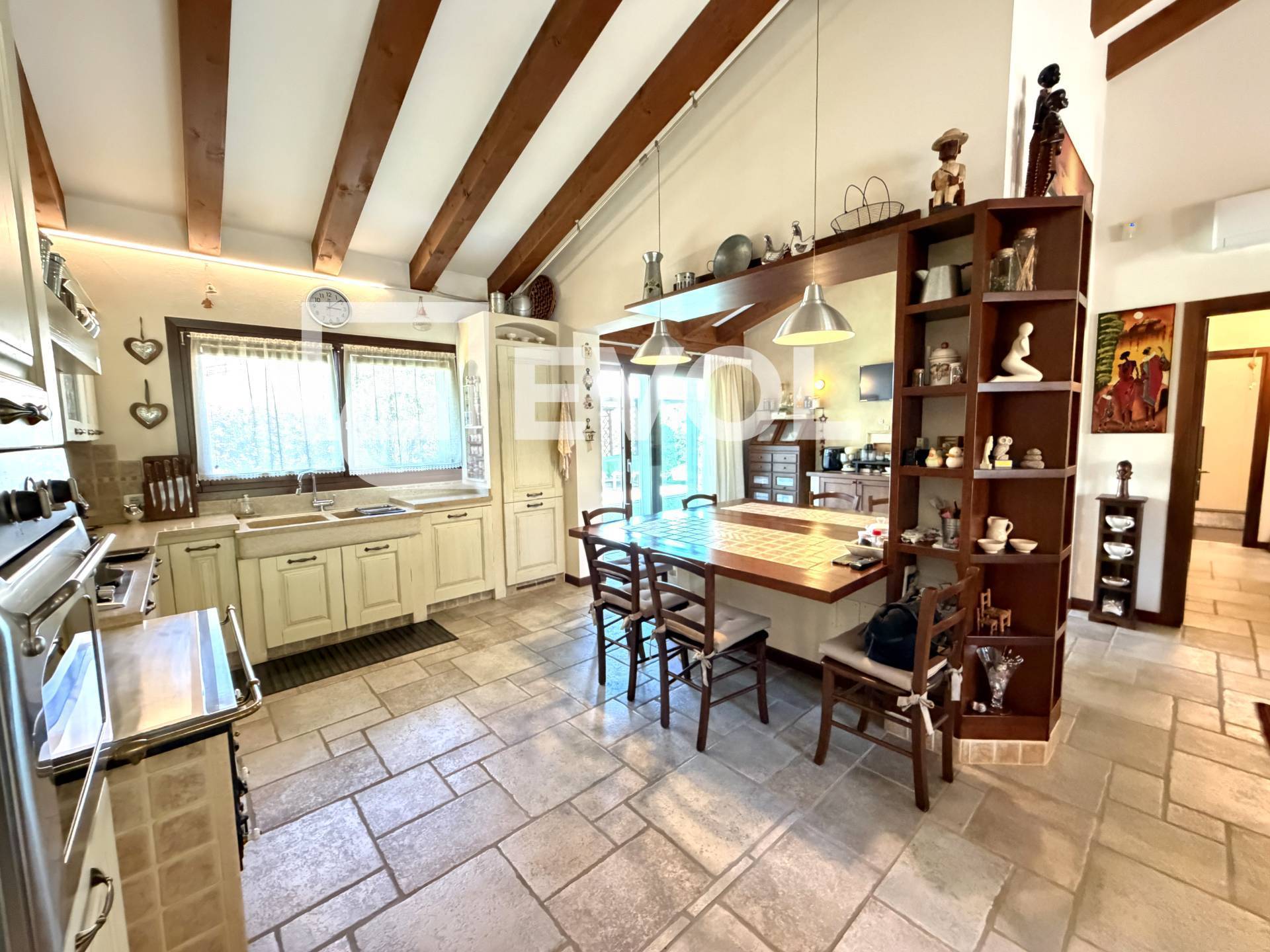 Porzione di bifamiliare in vendita a Remanzacco