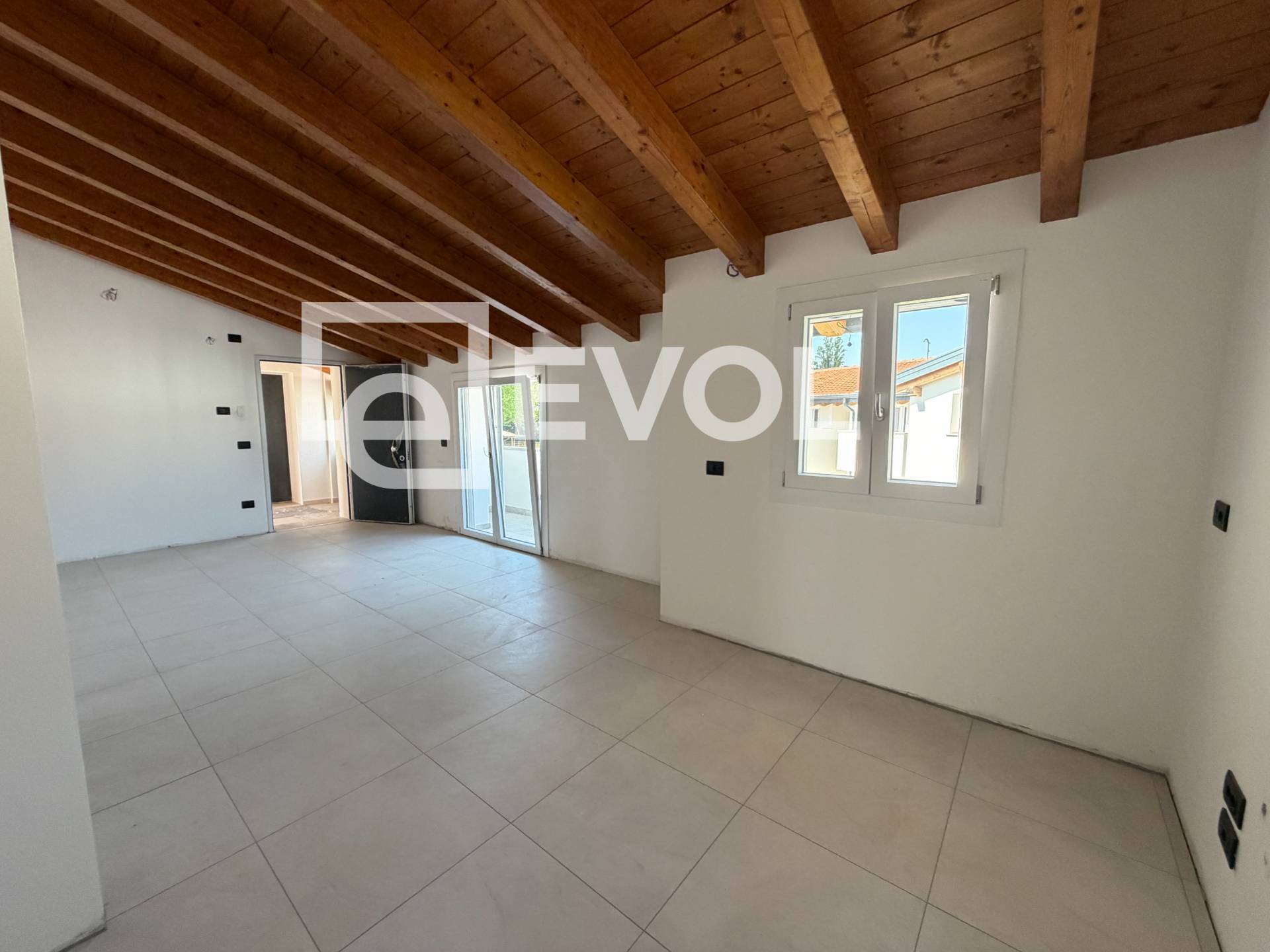 Villette a schiera in vendita a Ronchis, Fraforeano