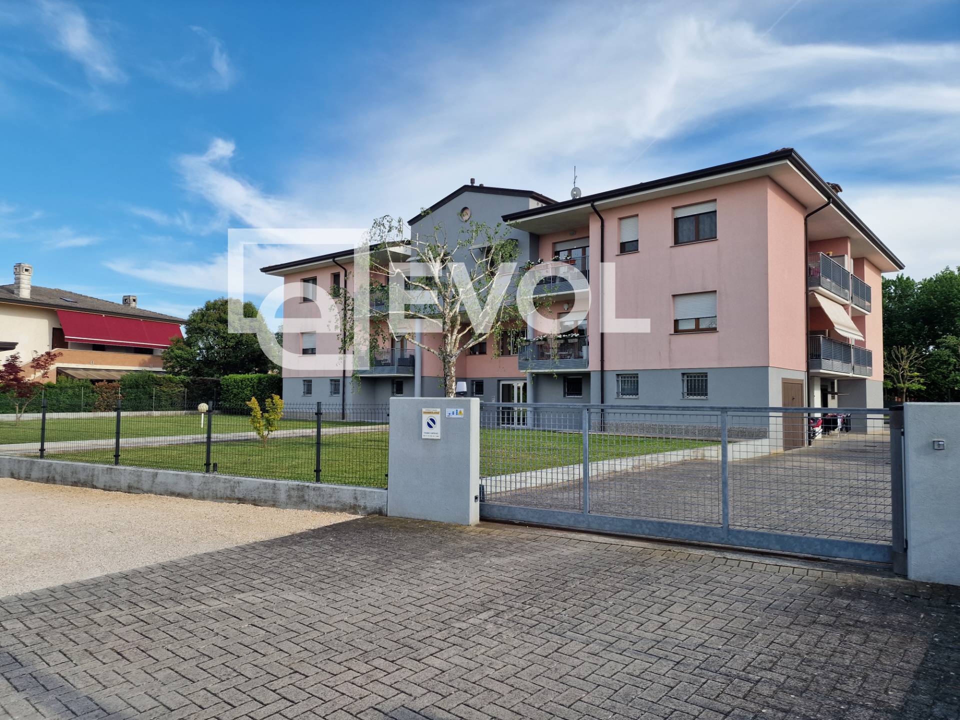 Appartamento in vendita a Latisana