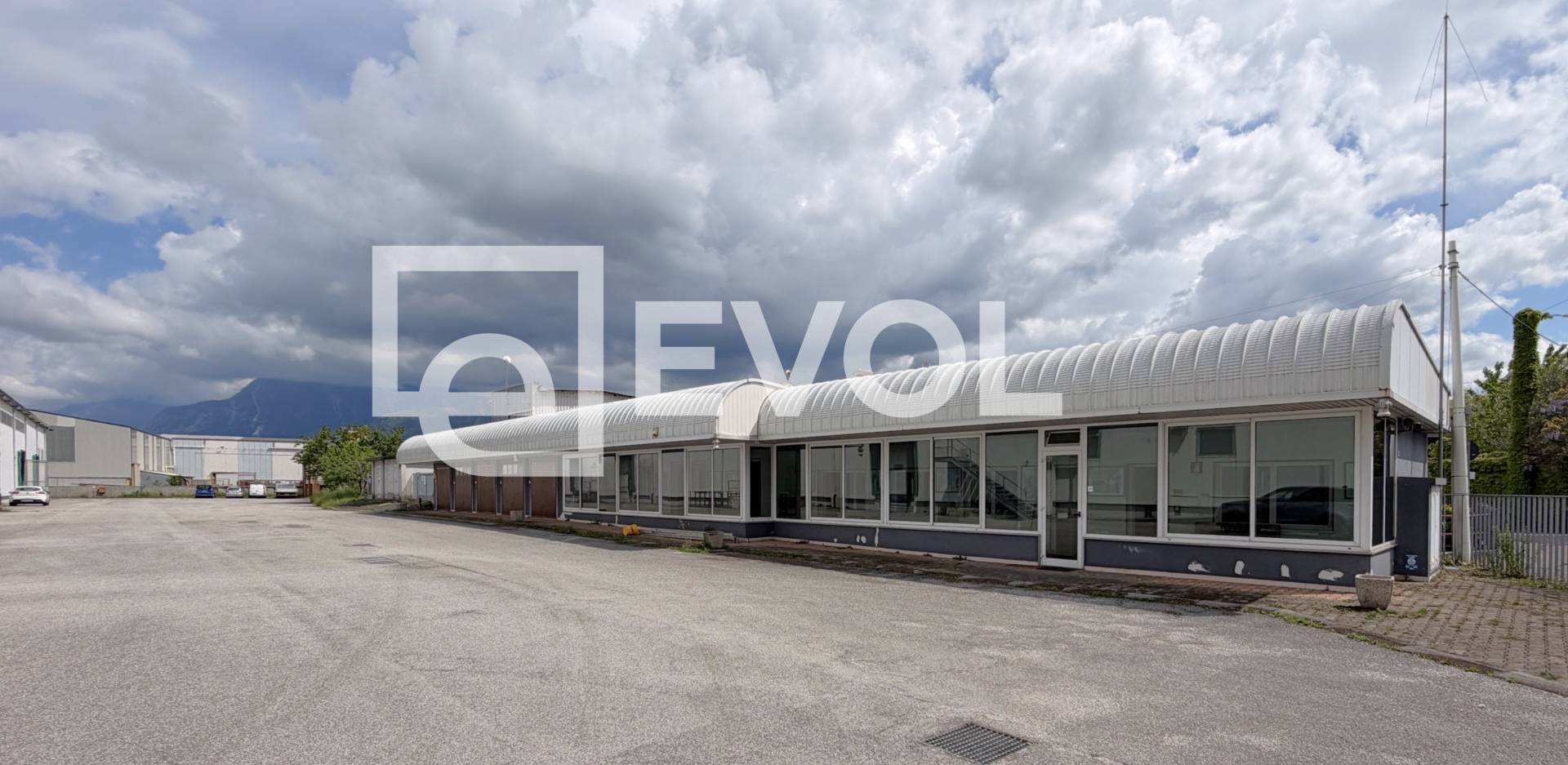 Studio/Ufficio in affitto a Buja