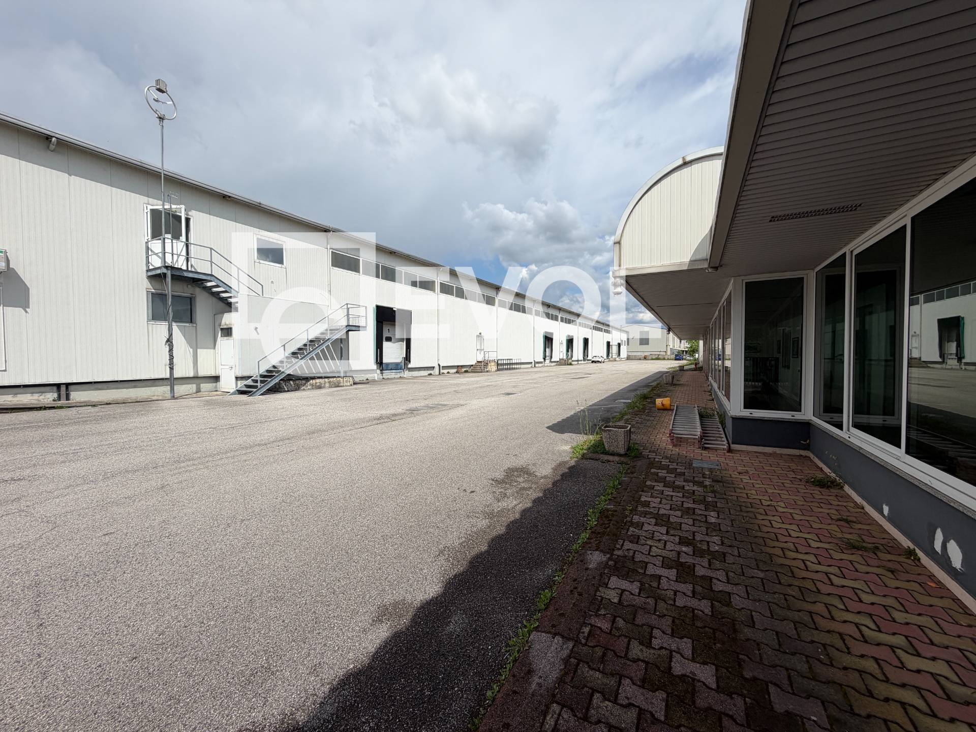 Studio/Ufficio in affitto a Buja