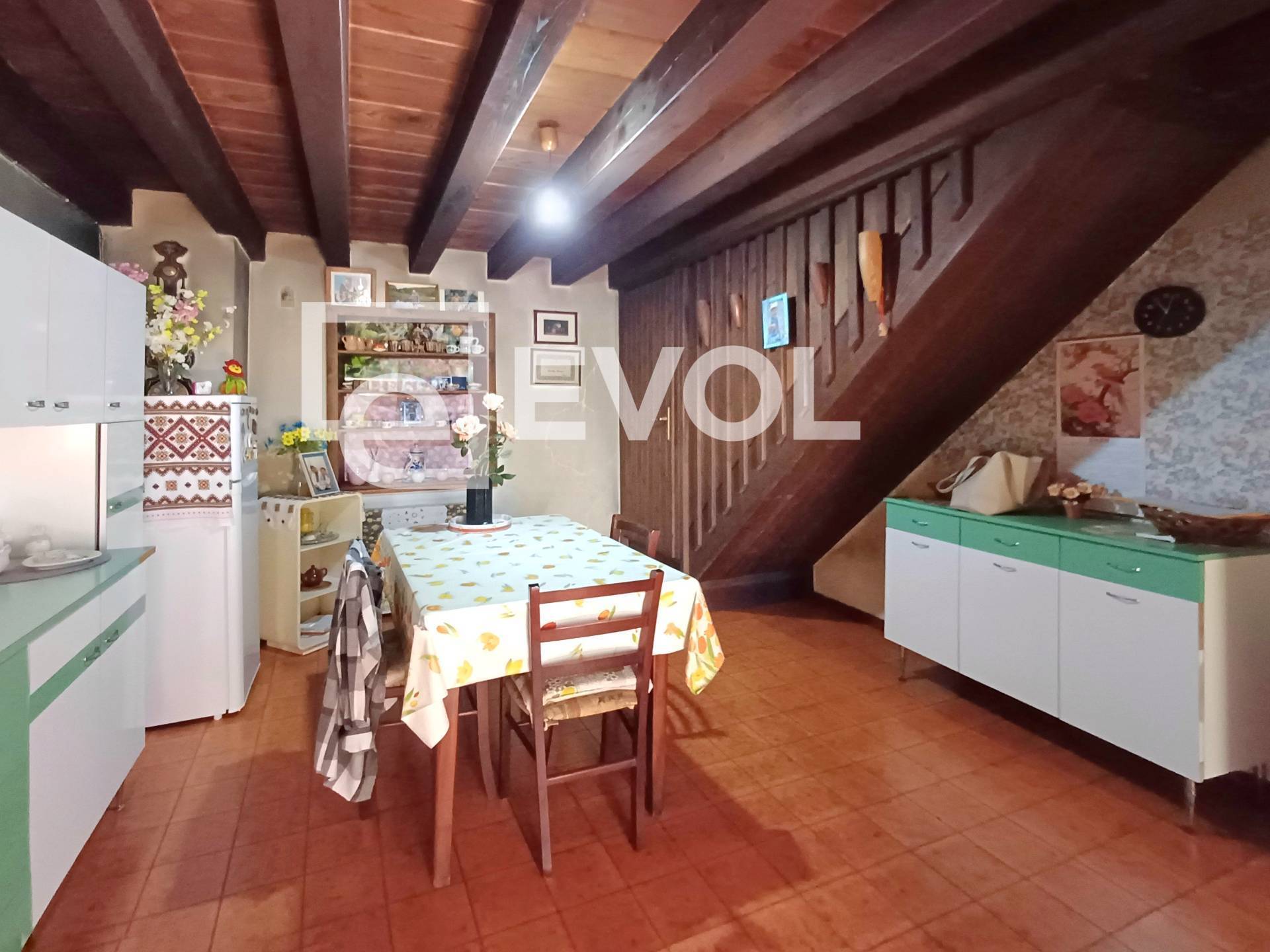 Rustico in vendita a Savogna