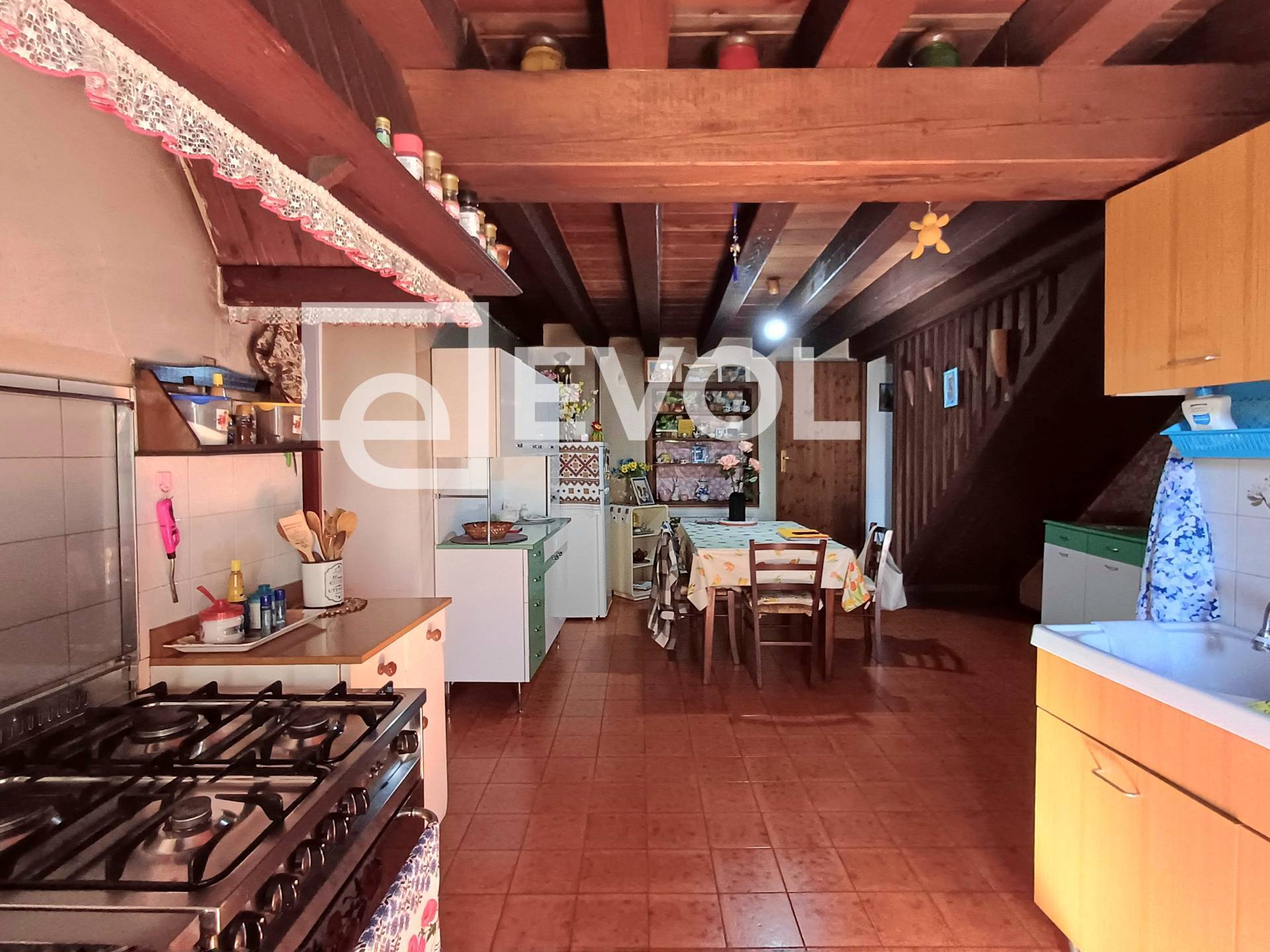 Rustico in vendita a Savogna
