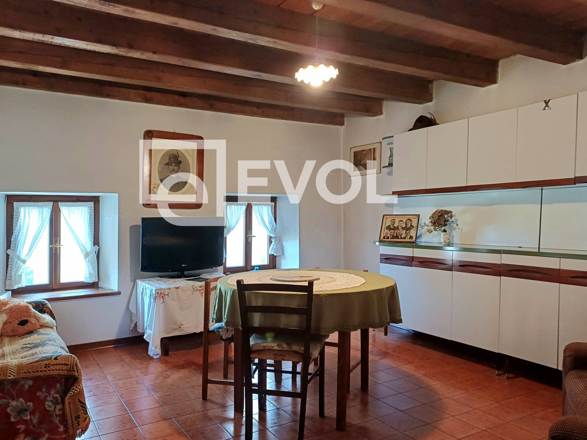 Rustico in vendita a Savogna